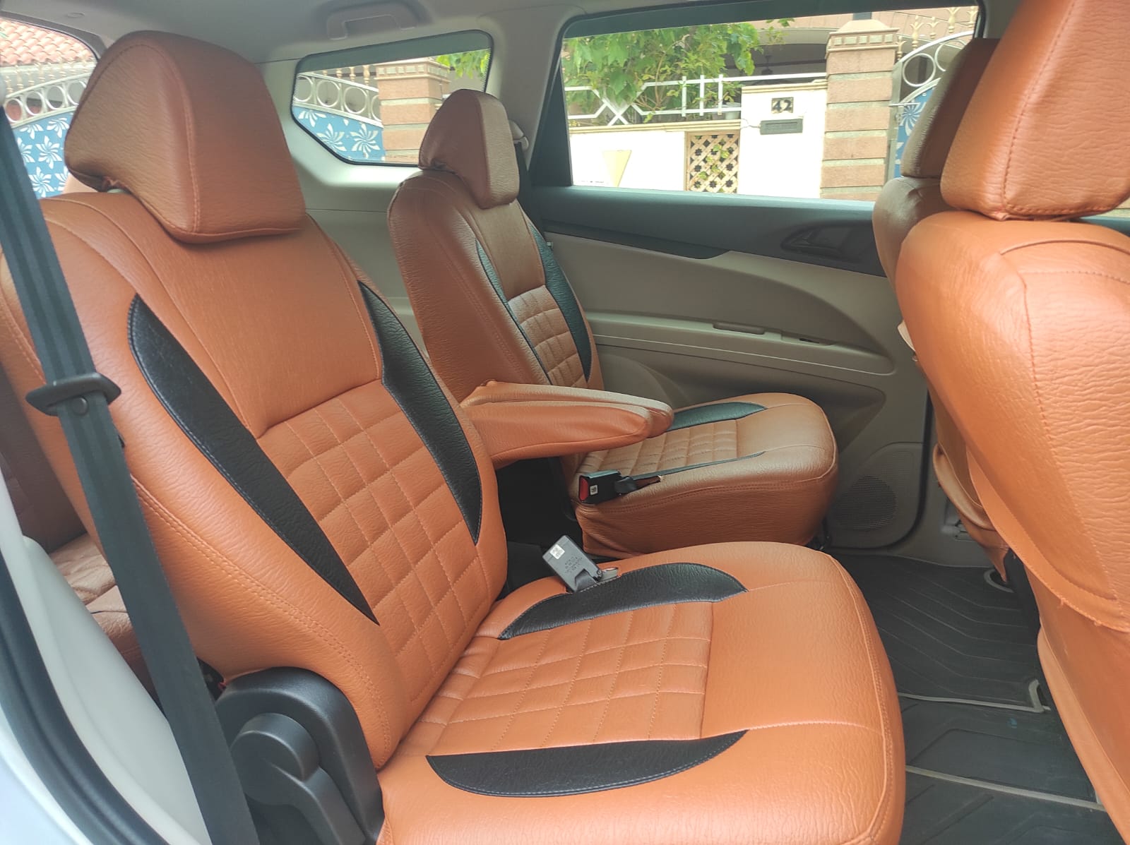 Mahindra Marazzo - Image 5