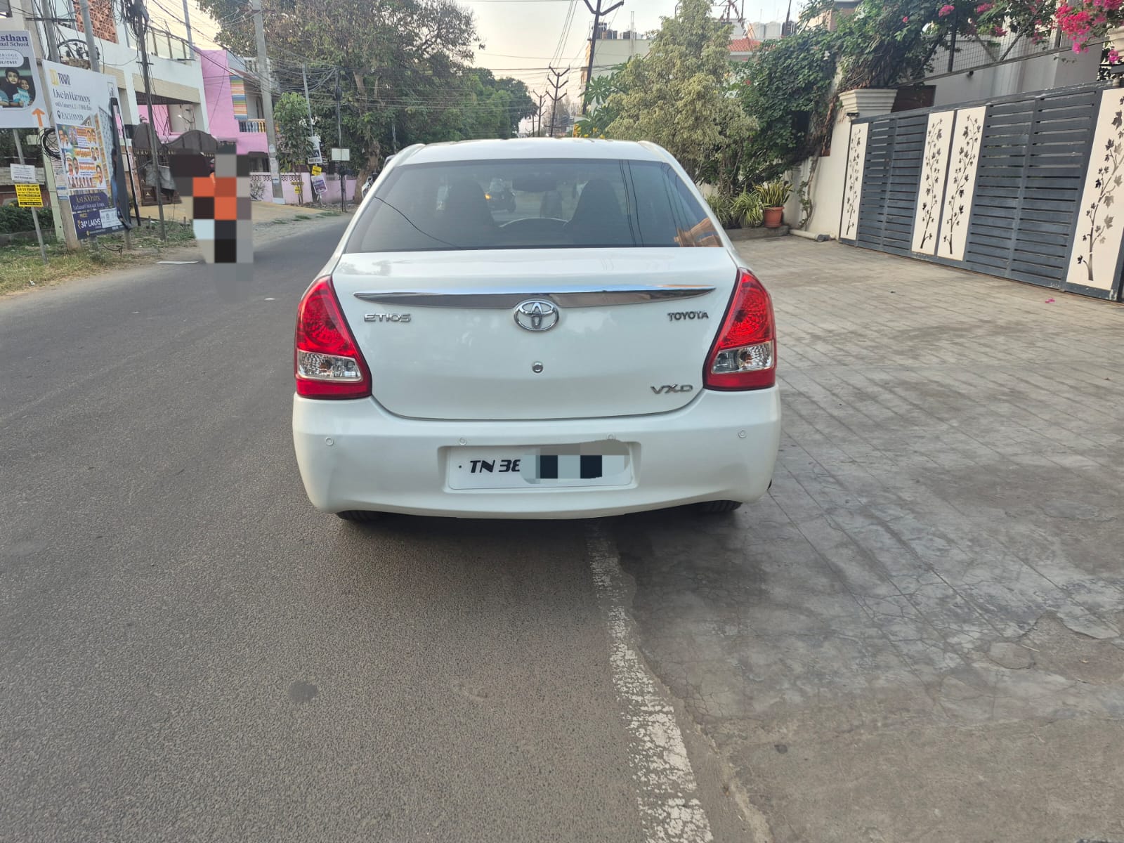 Toyota Etios - Image 4