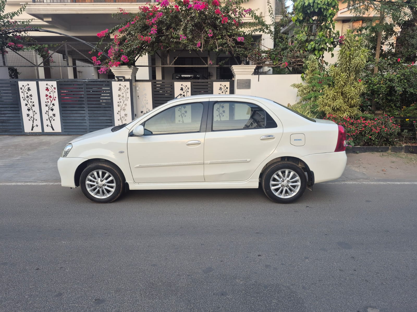 Toyota Etios - Image 3