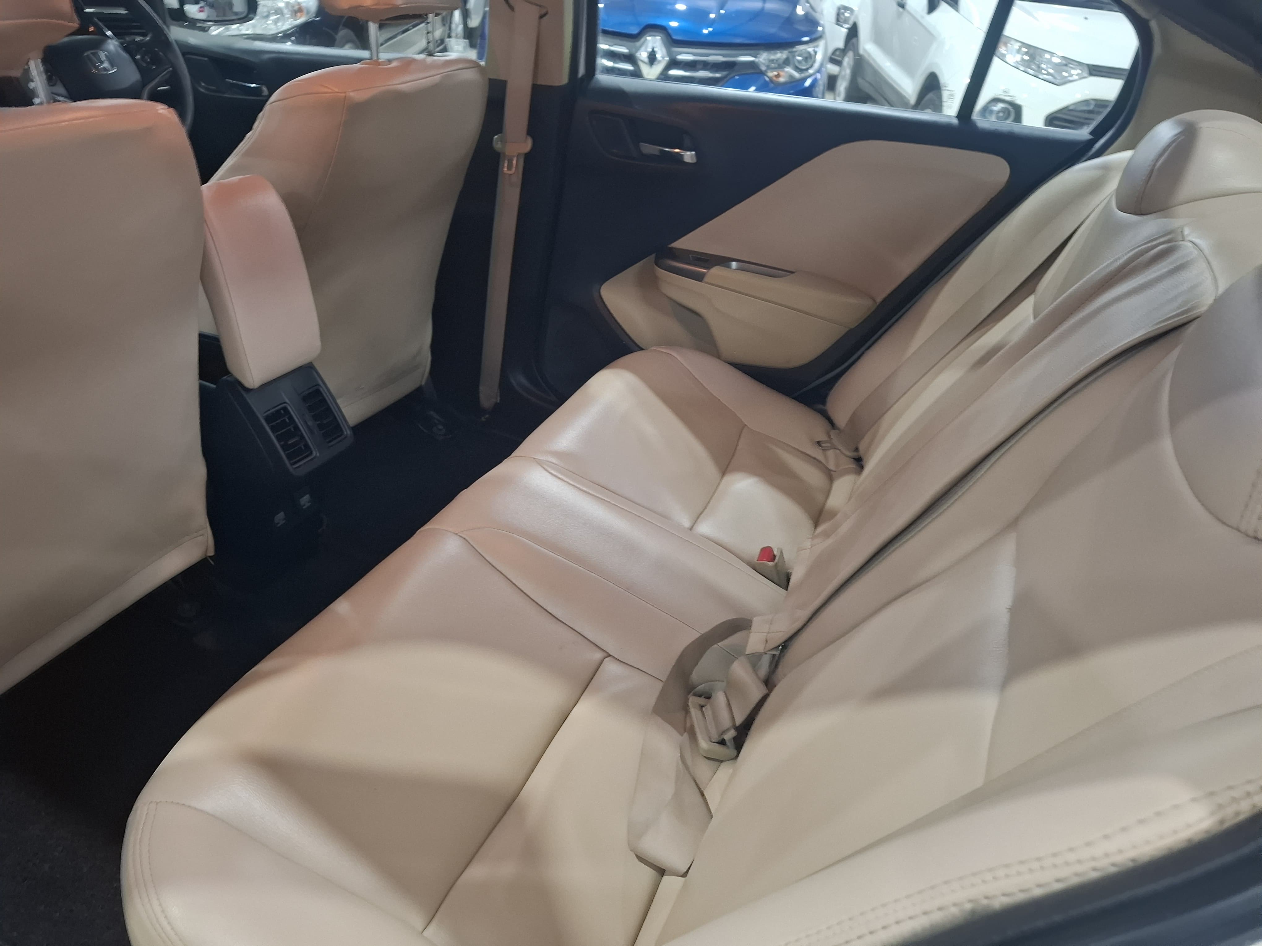 Honda City - Image 6