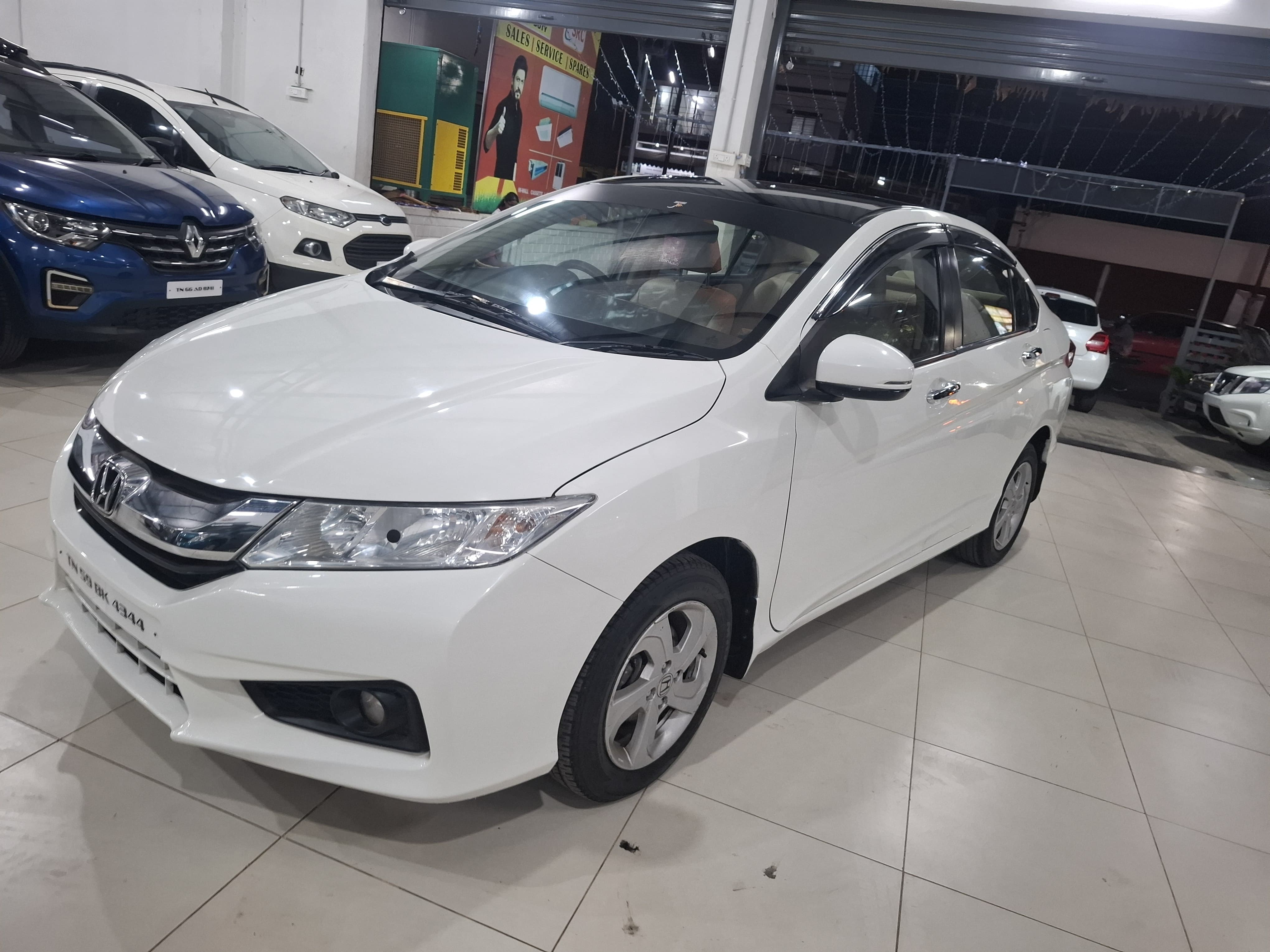 Honda City - Image 2