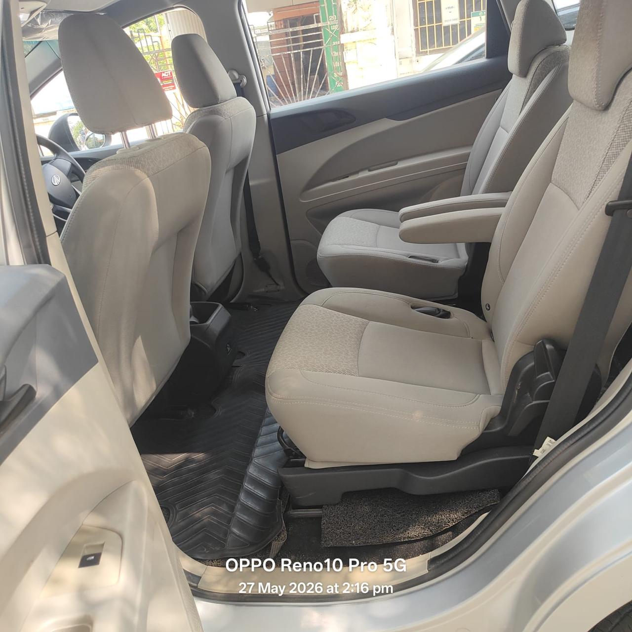 Mahindra Marazzo - Image 4
