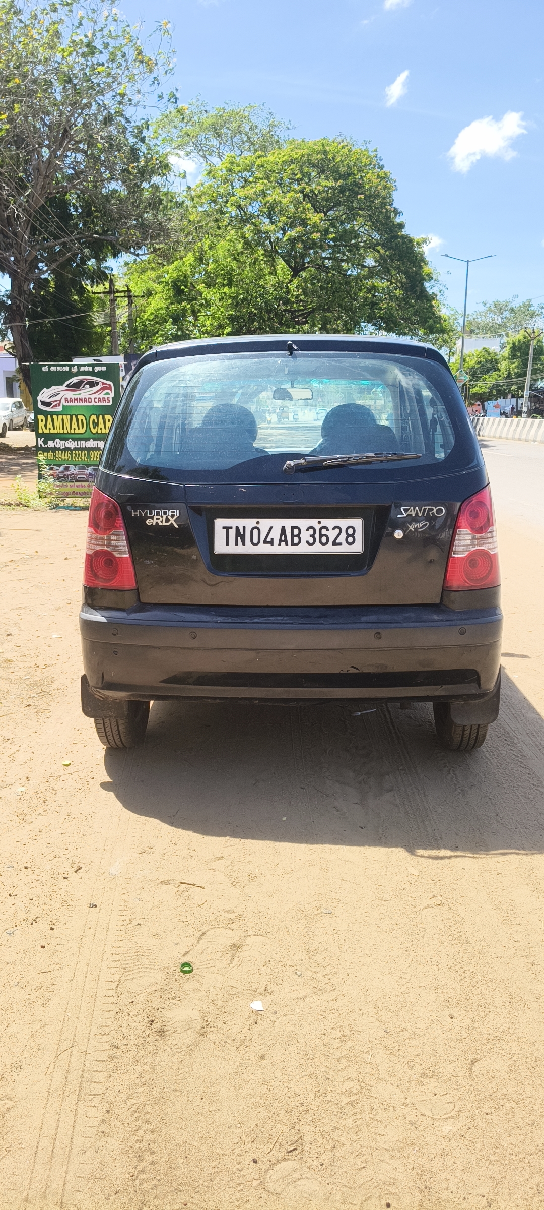 Hyundai Santro Xing - Image 2