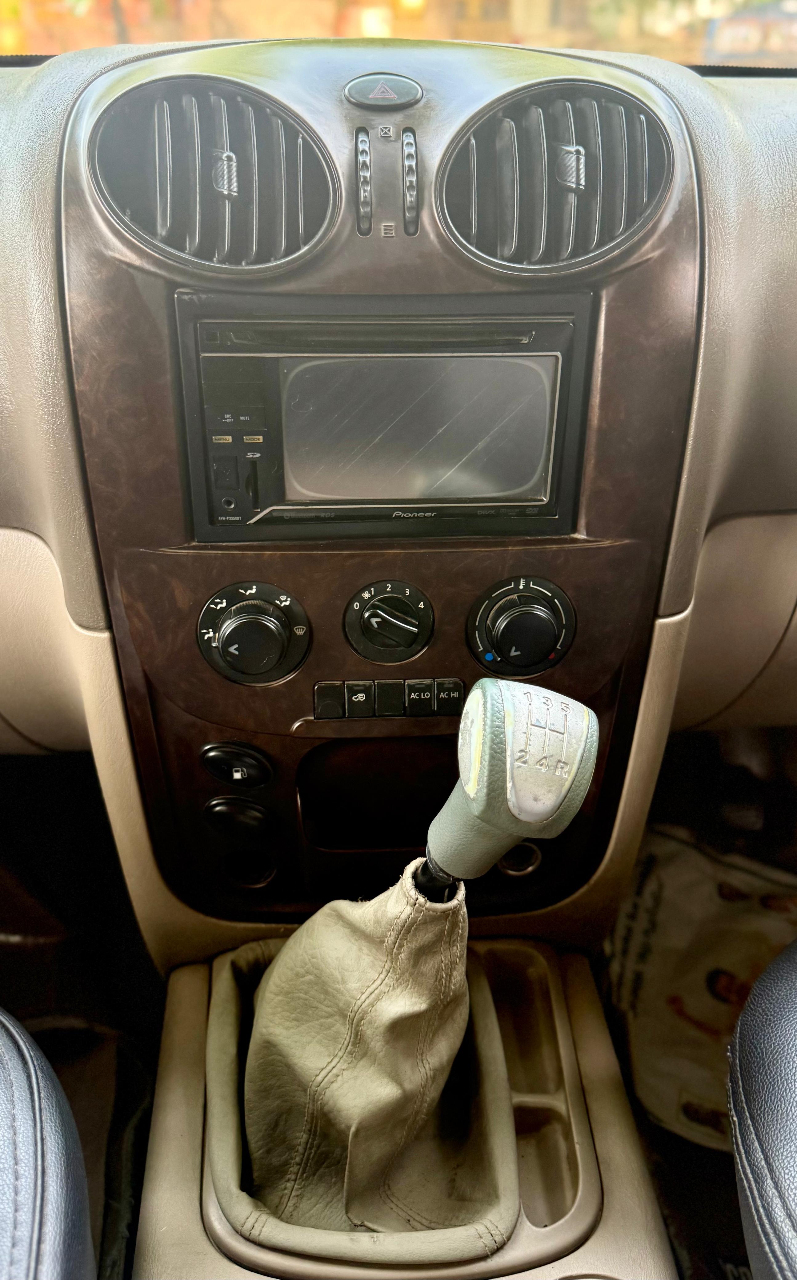 Mahindra Scorpio - Image 7