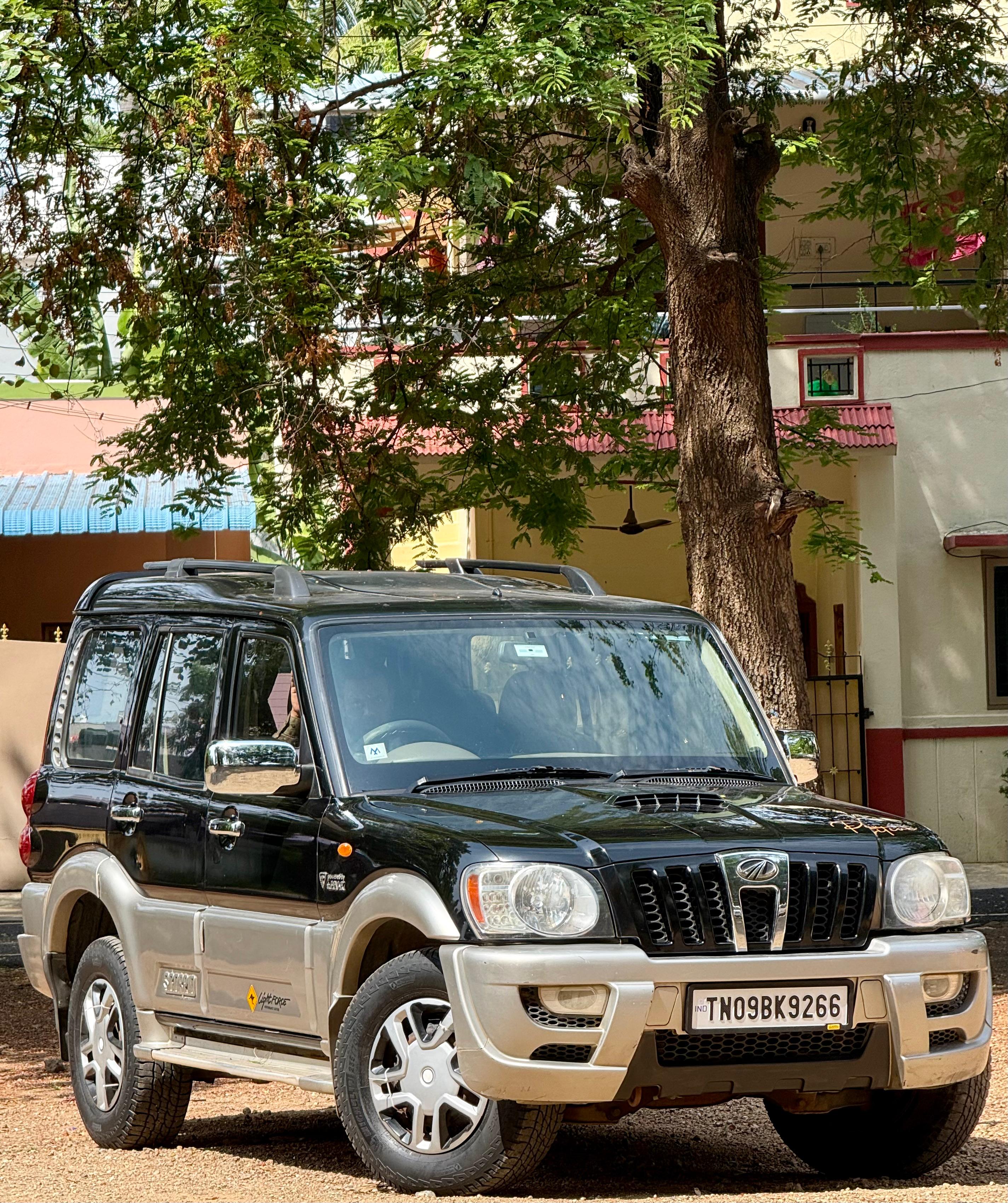Mahindra Scorpio - Image 10