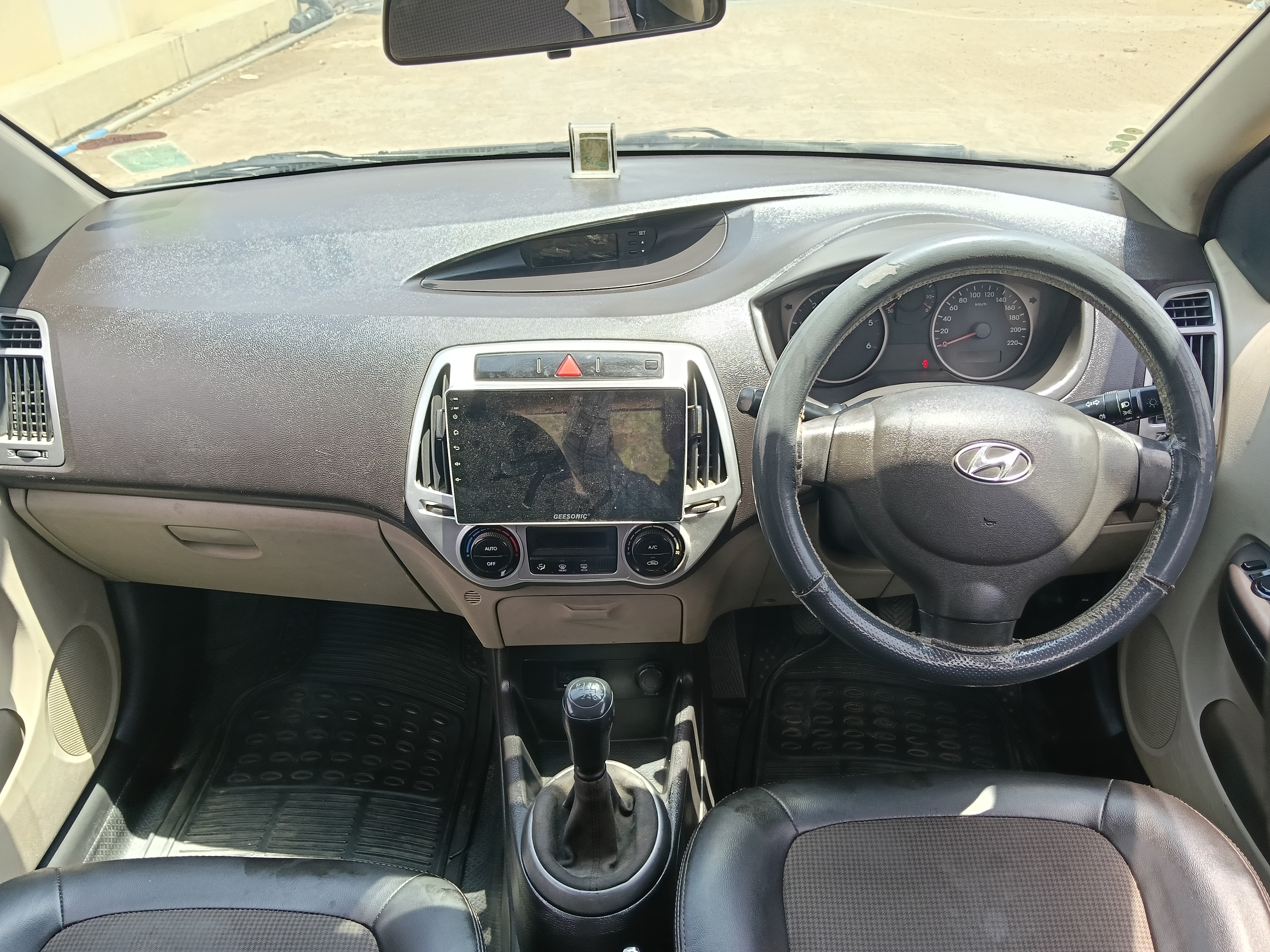 Hyundai i20 - Image 6