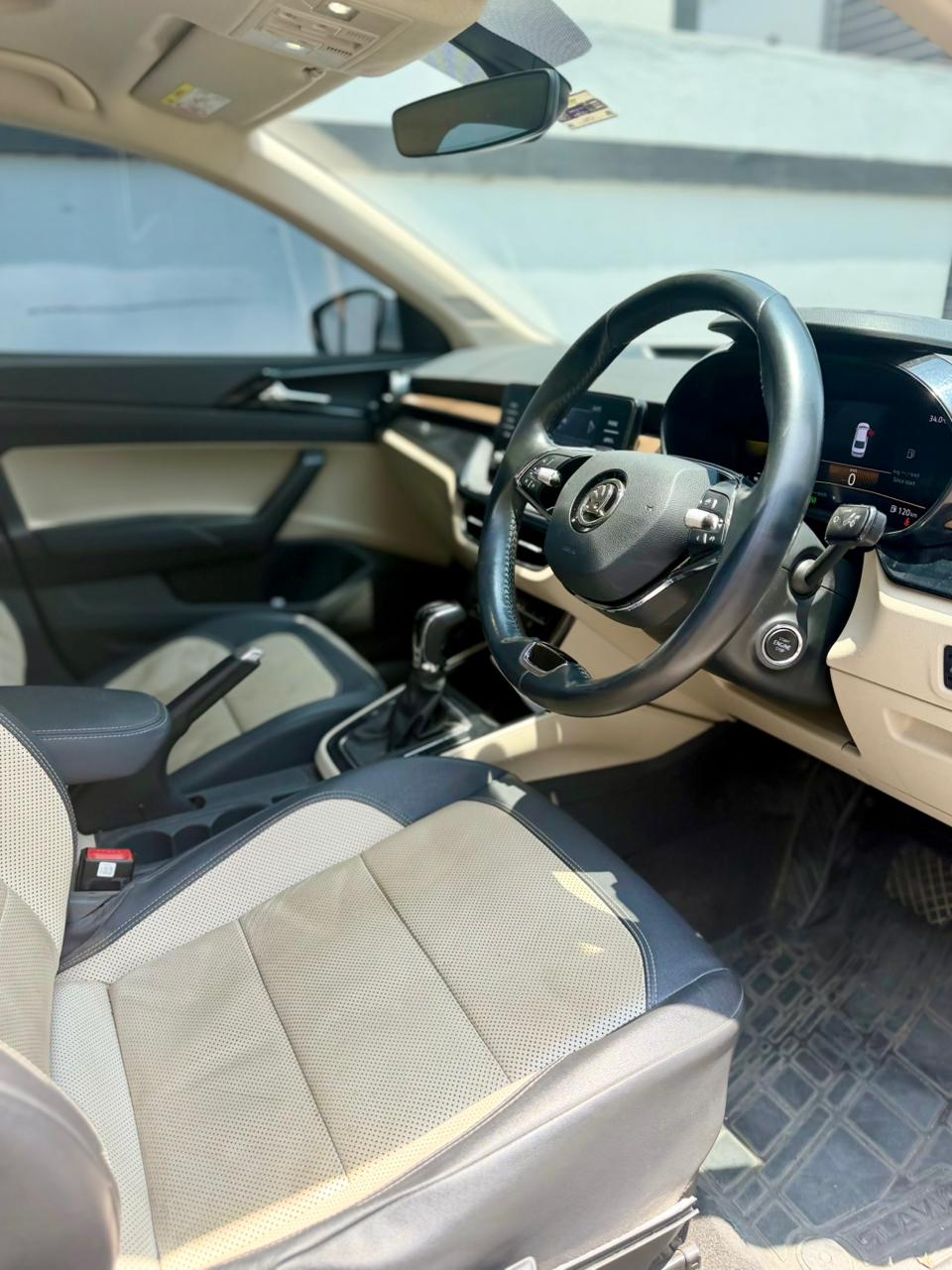 Skoda SLAVIA - Image 3