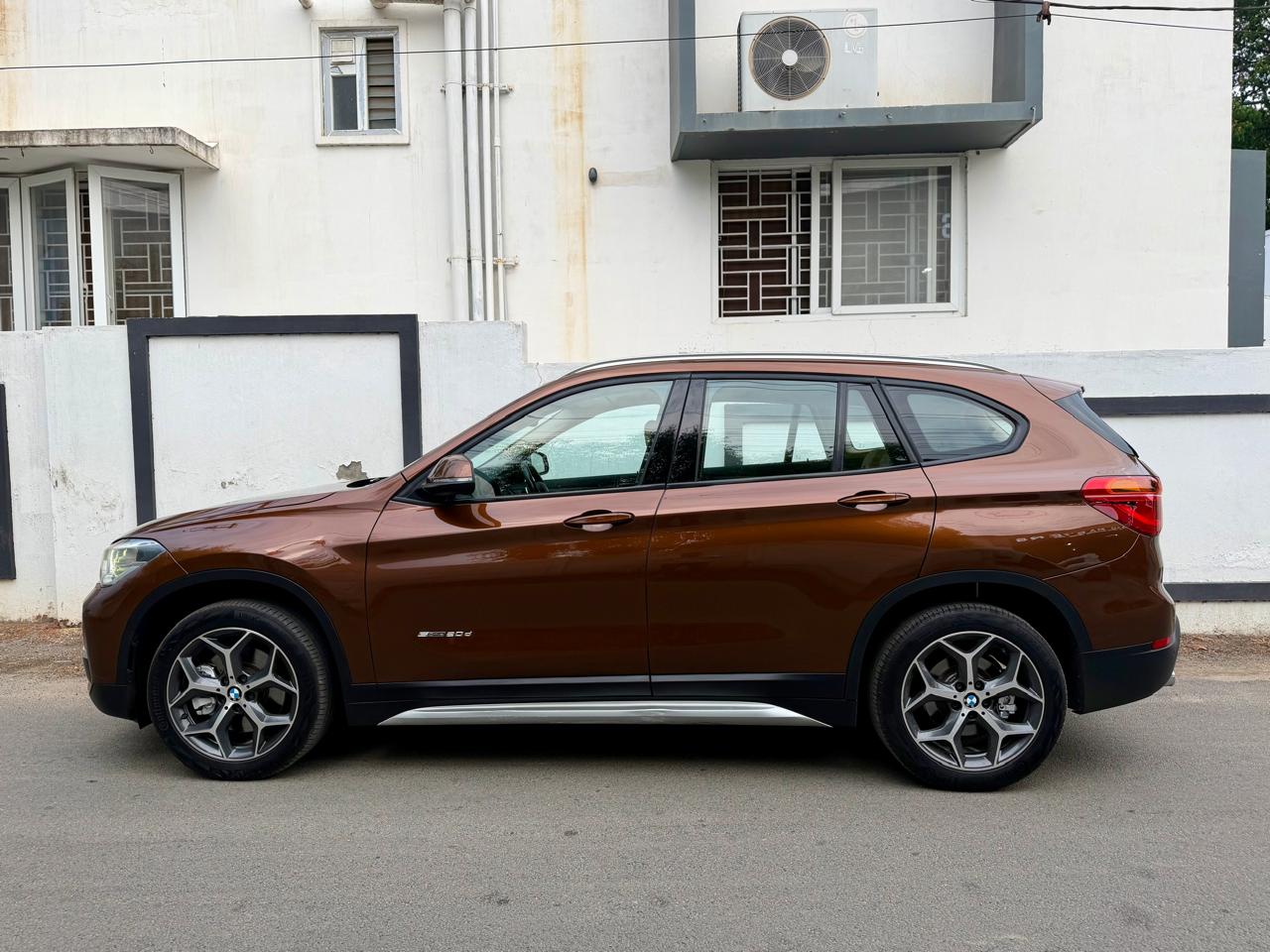 BMW X1 - Image 2