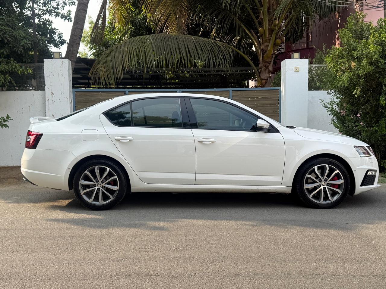 Skoda Octavia - Image 2