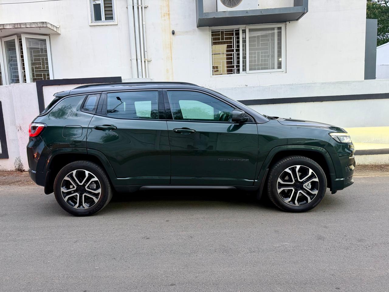 Jeep Compass - Image 9
