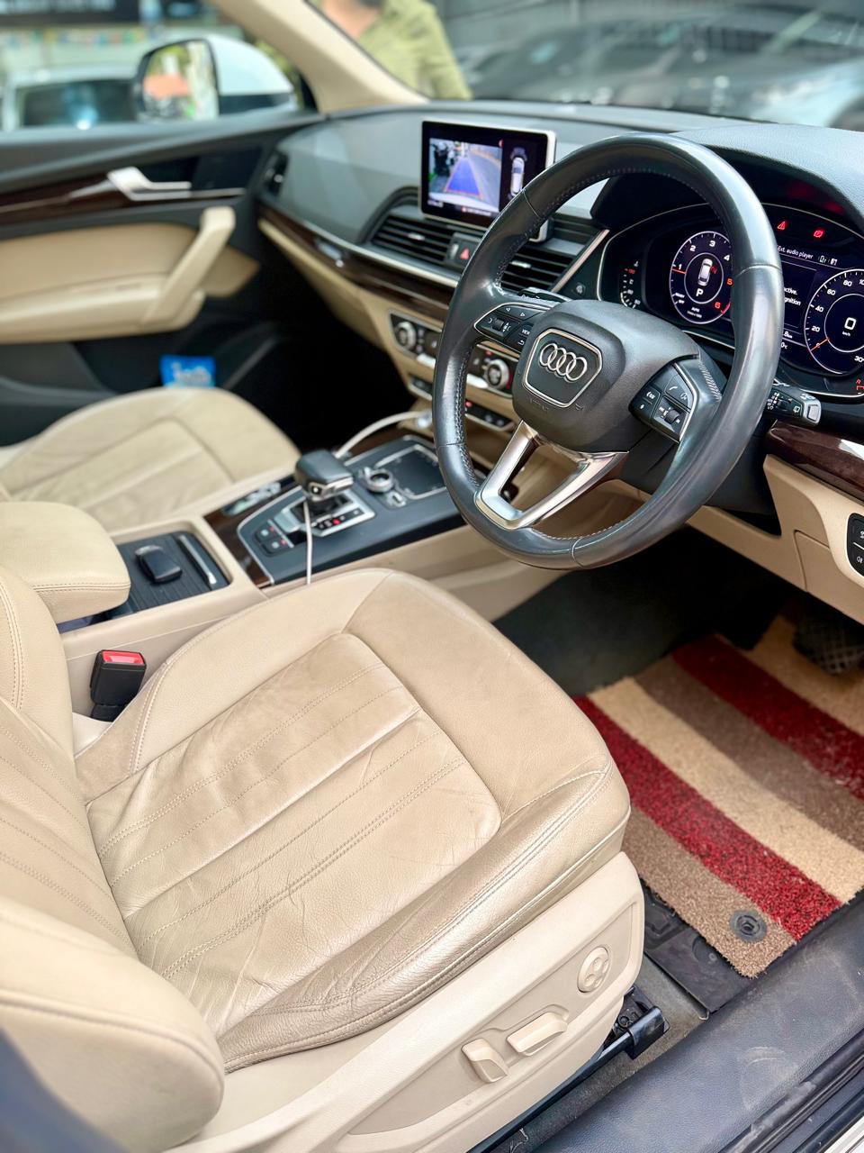 Audi Q5 - Image 5
