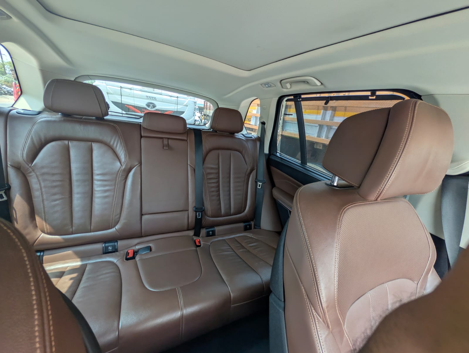 BMW X5 - Image 2