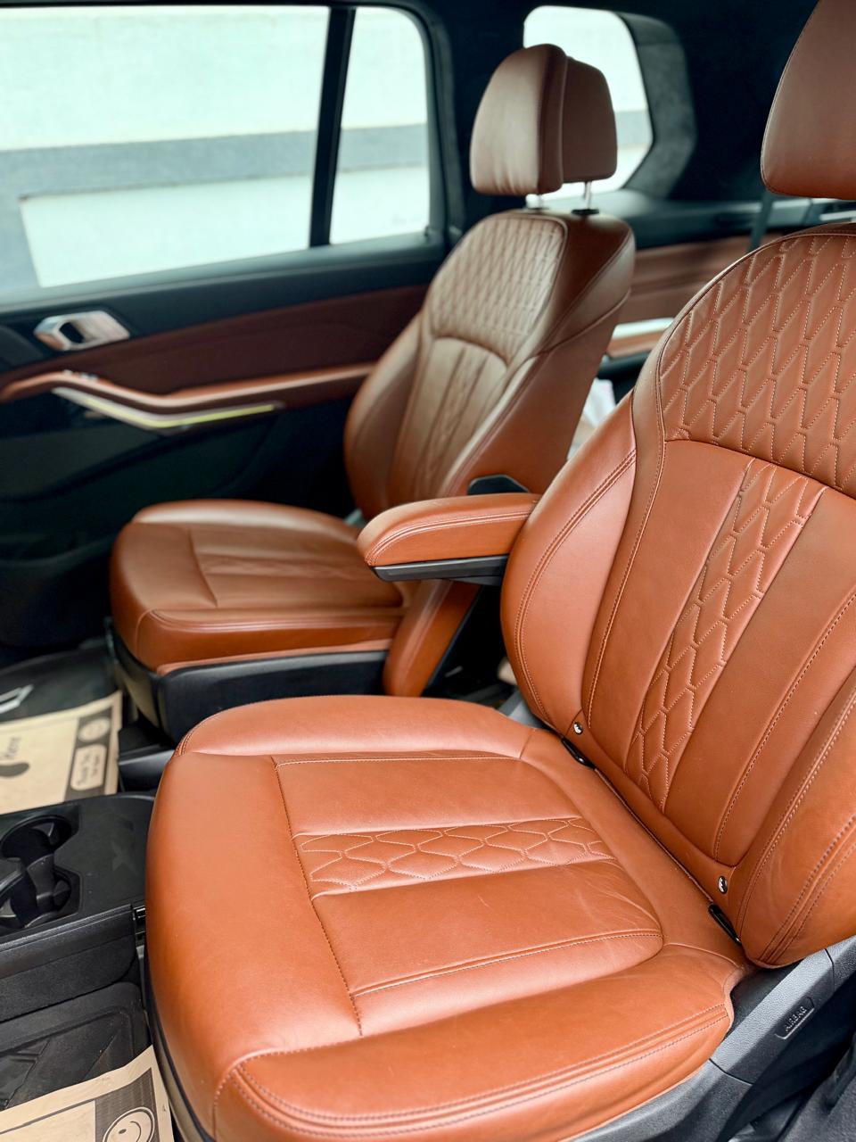 BMW X7 - Image 7