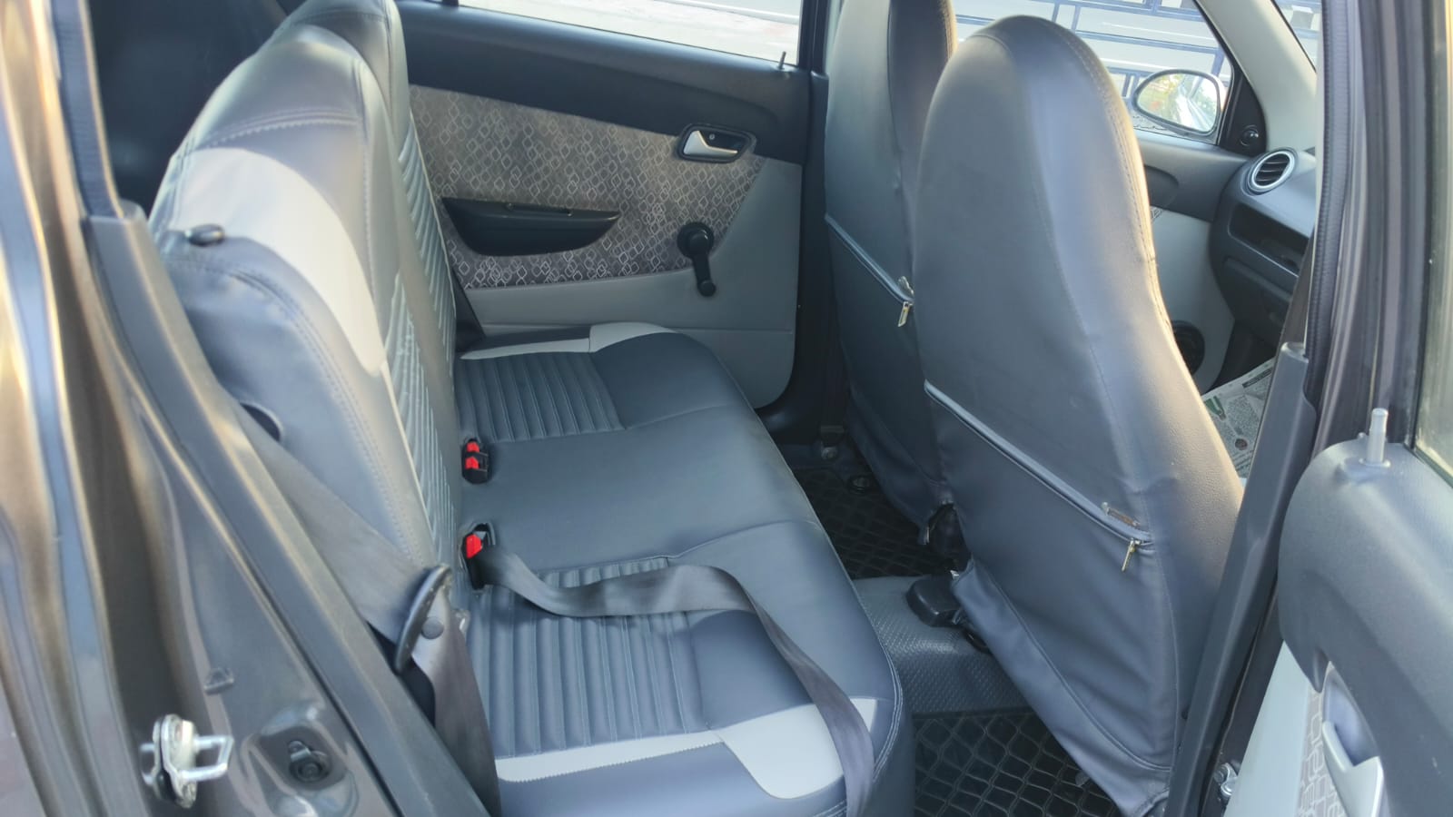 Maruti Suzuki Alto 800 - Image 5