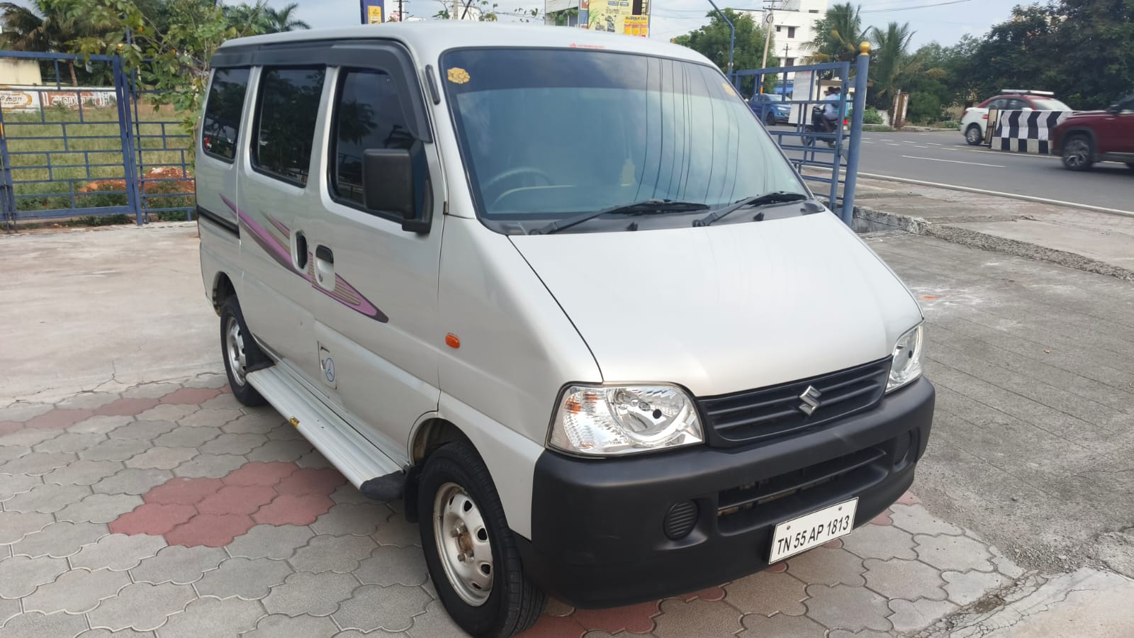 Maruti Suzuki Eeco - Image 4