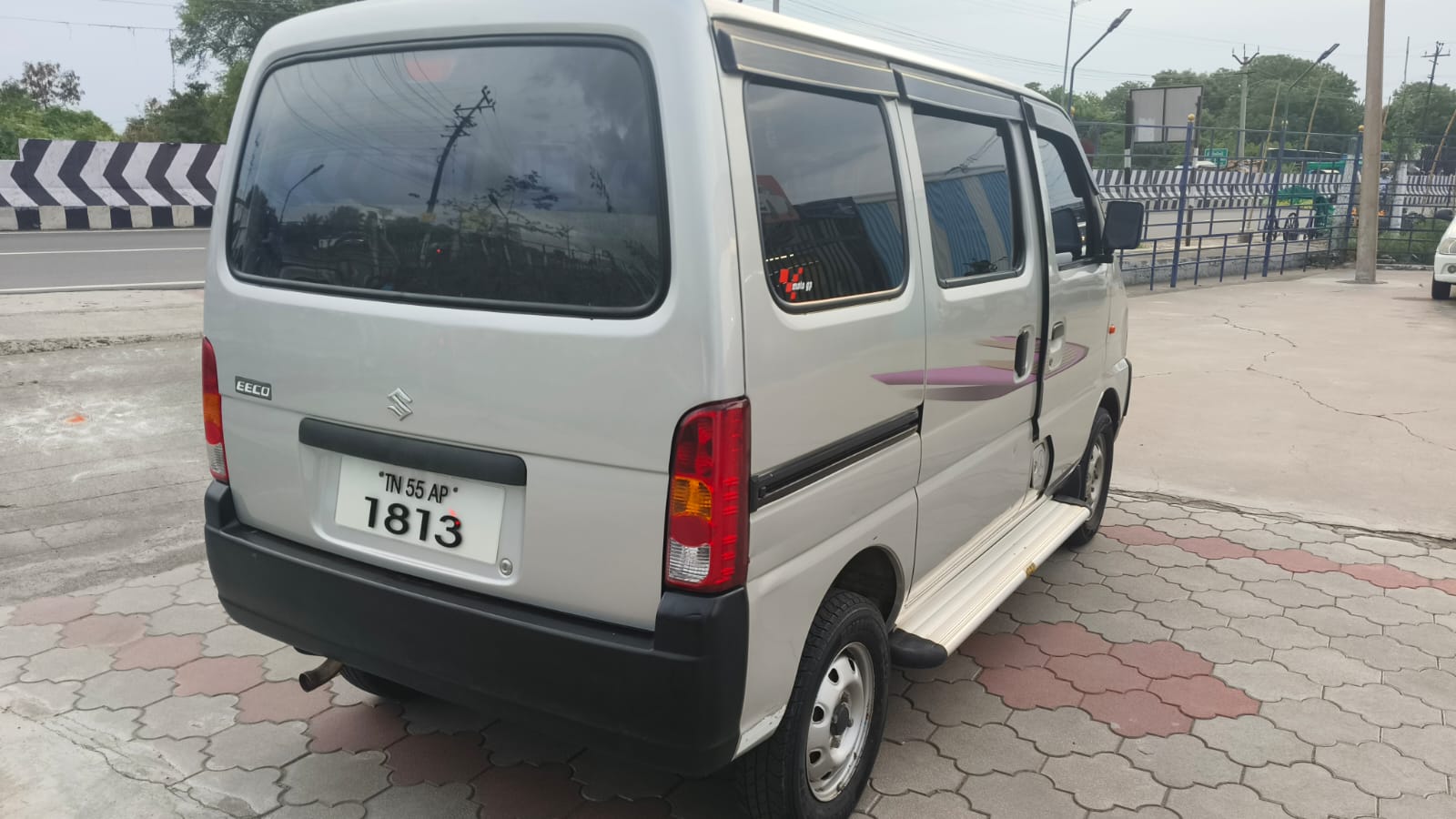 Maruti Suzuki Eeco - Image 8