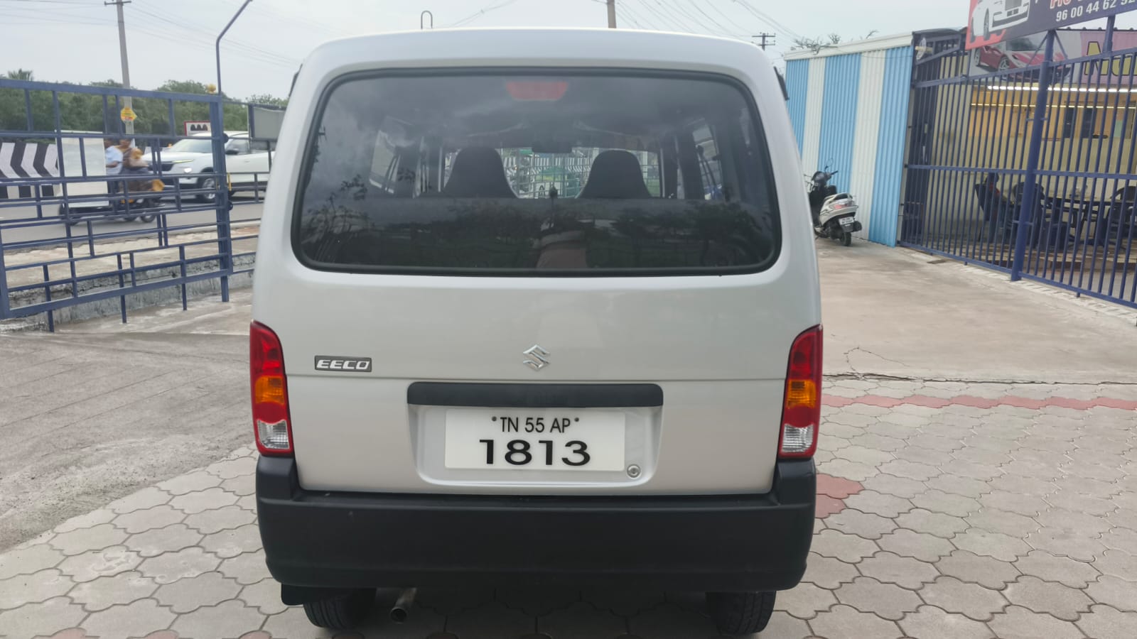 Maruti Suzuki Eeco - Image 7