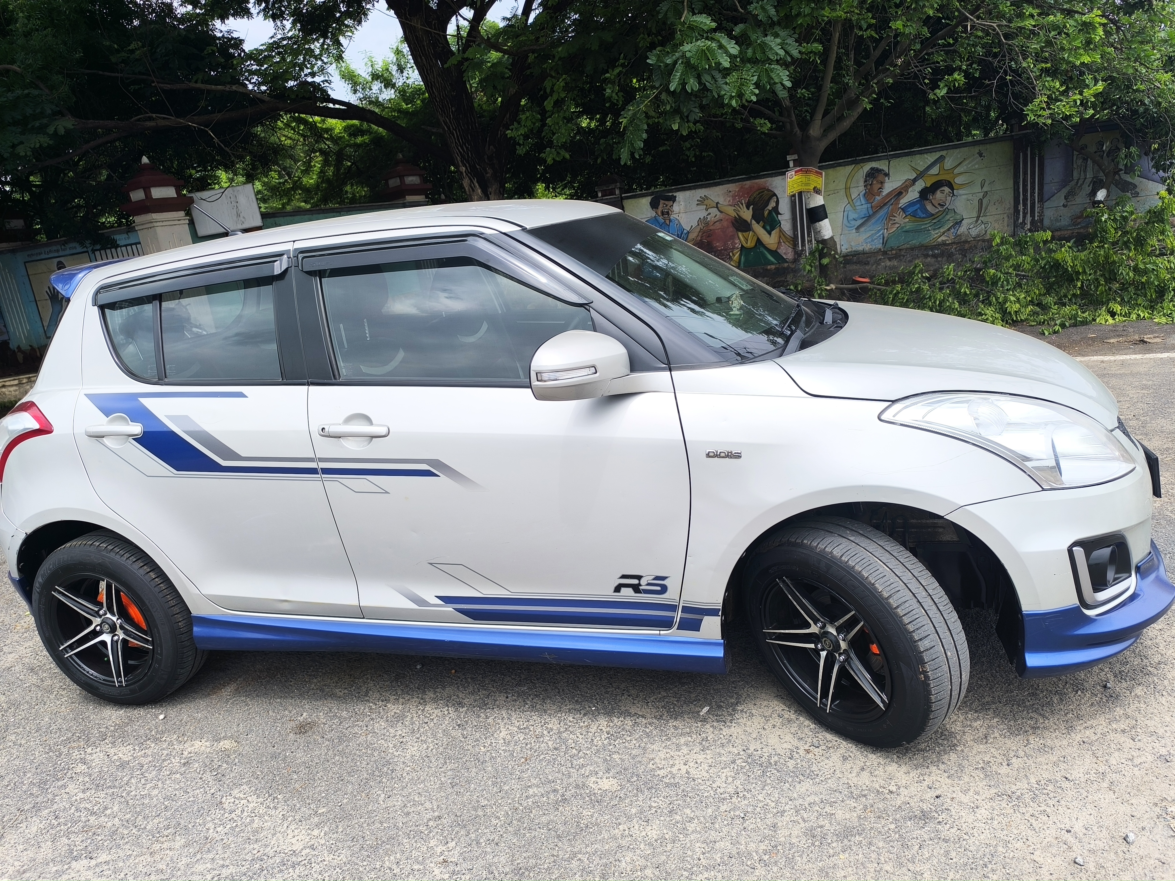 Maruti Suzuki Swift - Image 3