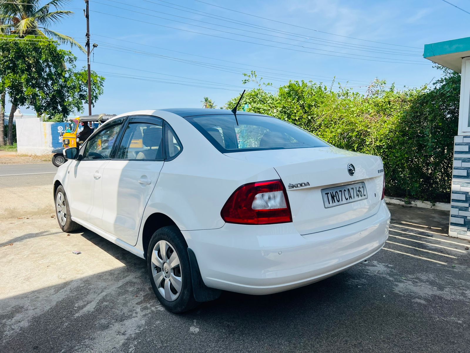 Skoda Rapid - Image 6