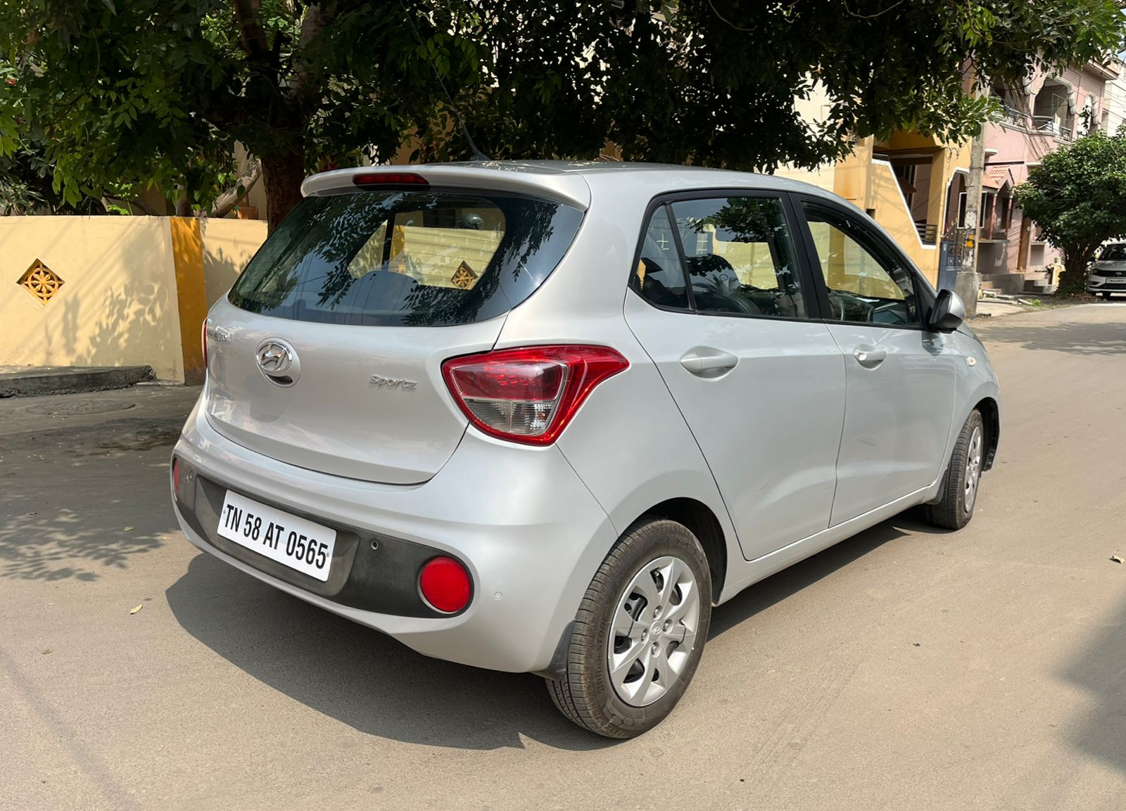 Hyundai i10 - Image 3