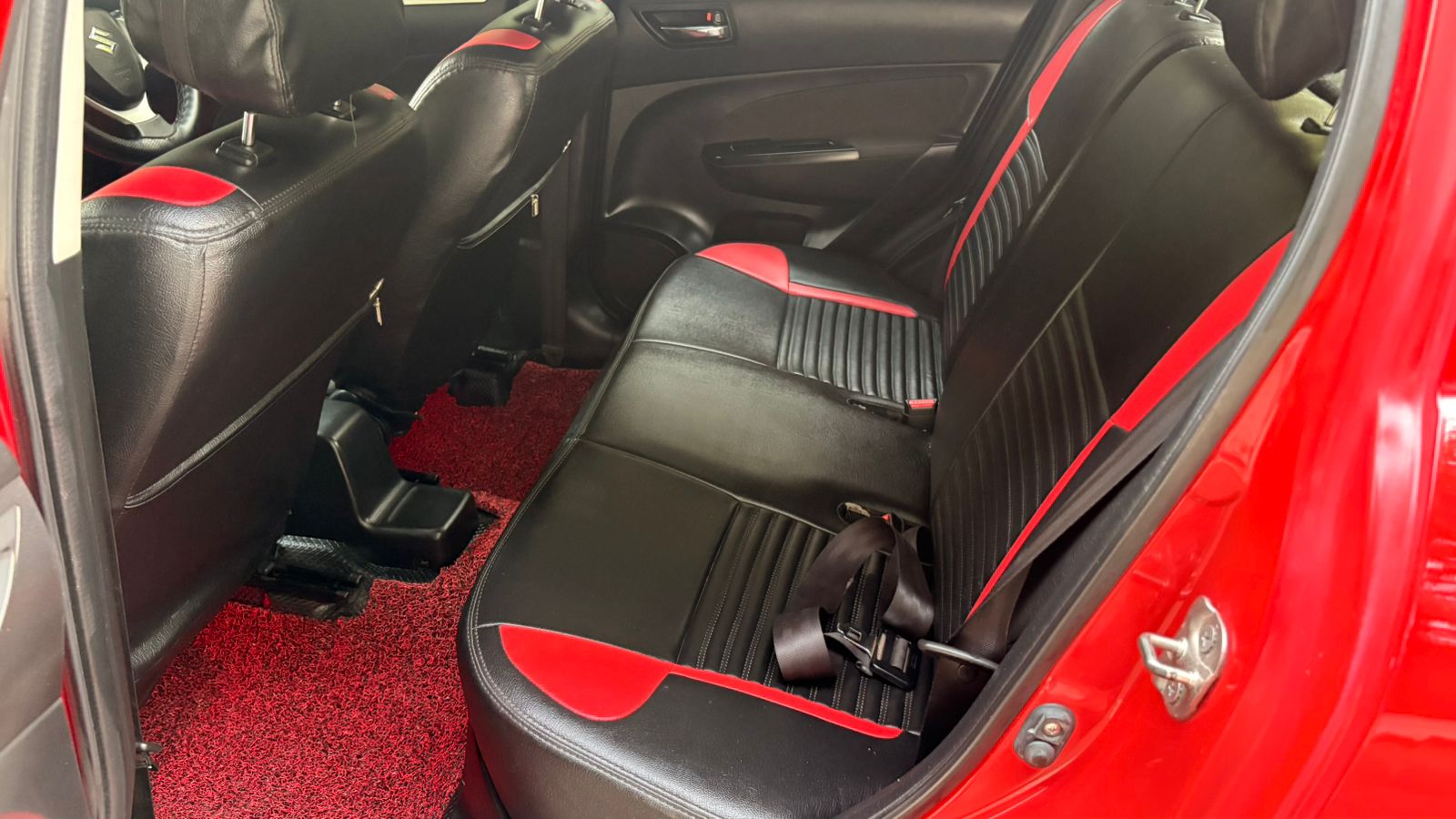 Maruti Suzuki Swift - Image 9