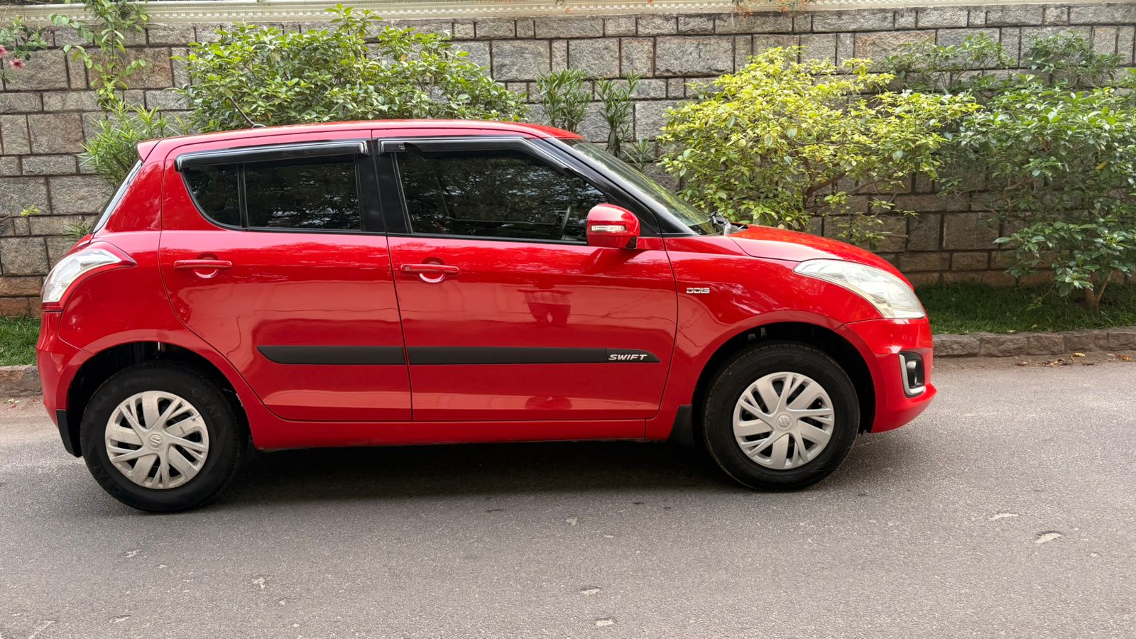 Maruti Suzuki Swift - Image 2