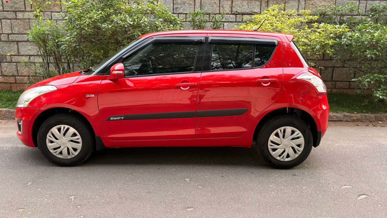 Maruti Suzuki Swift - Image 3