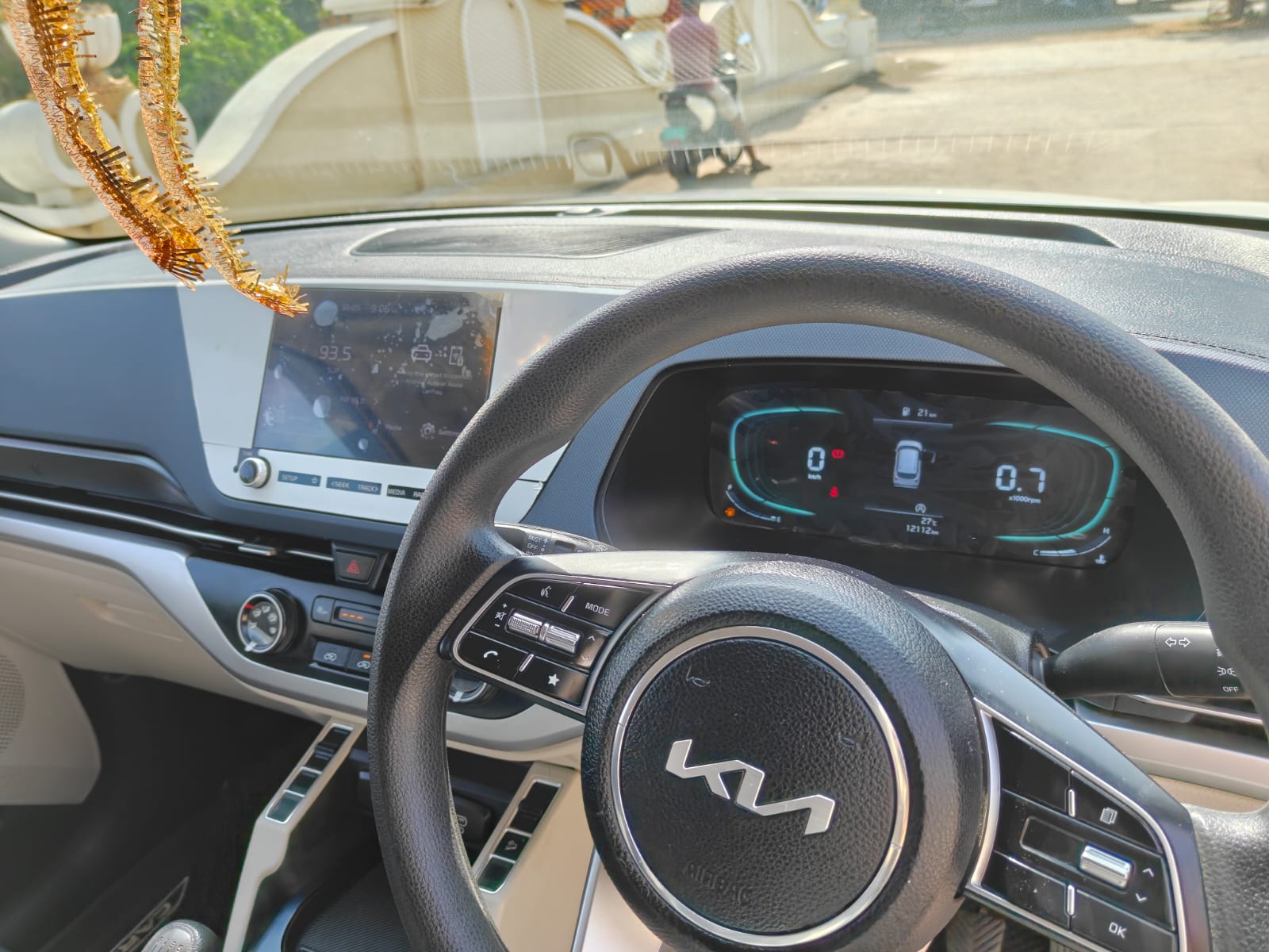 Kia carens - Image 6