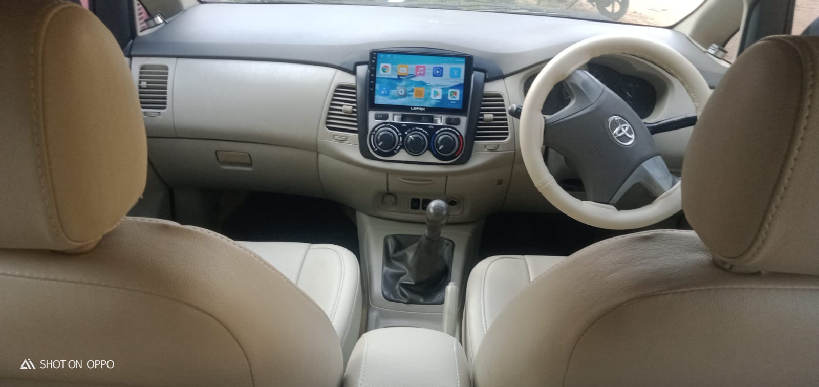 Toyota Innova - Image 3