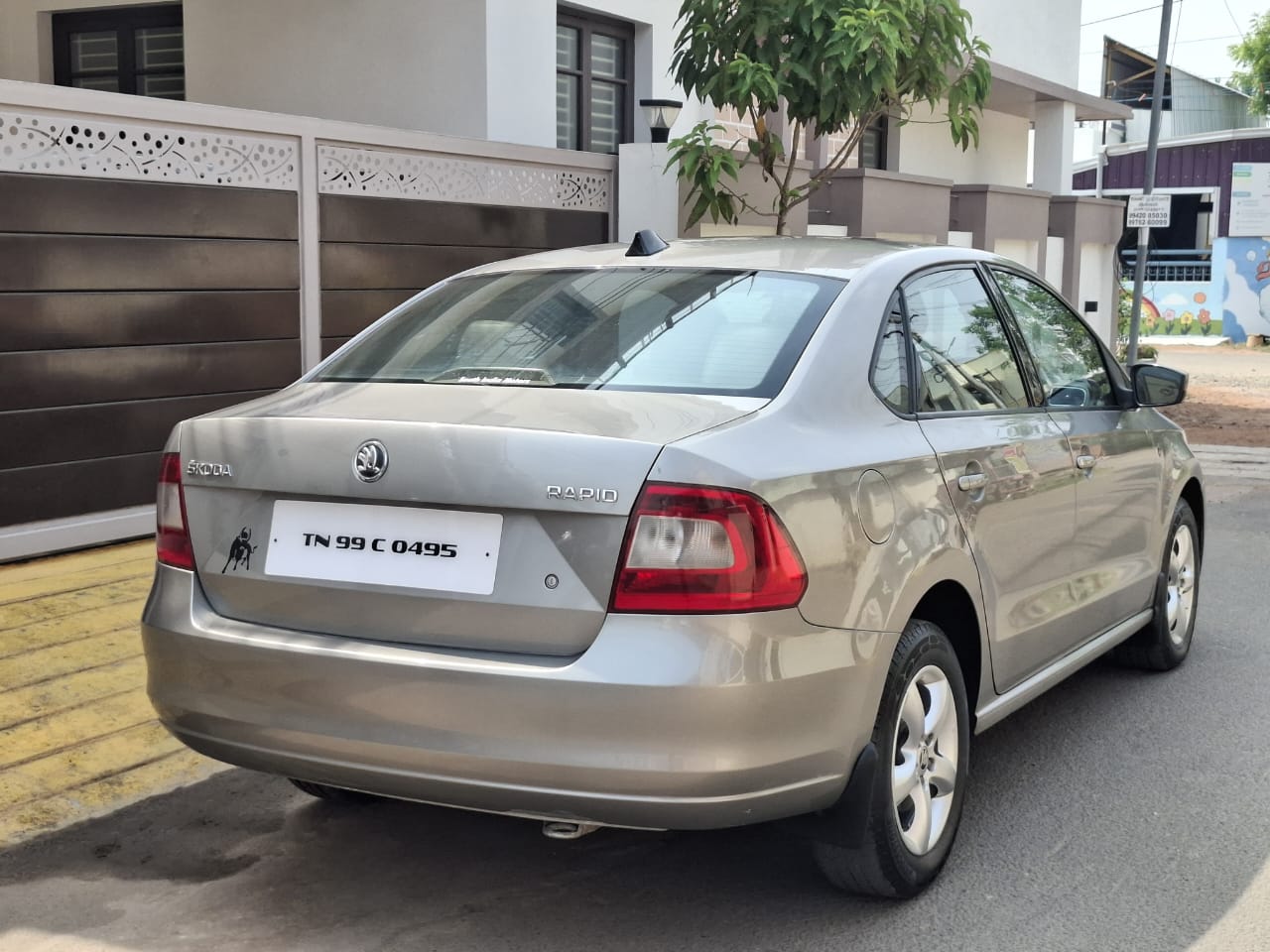Skoda Rapid - Image 5