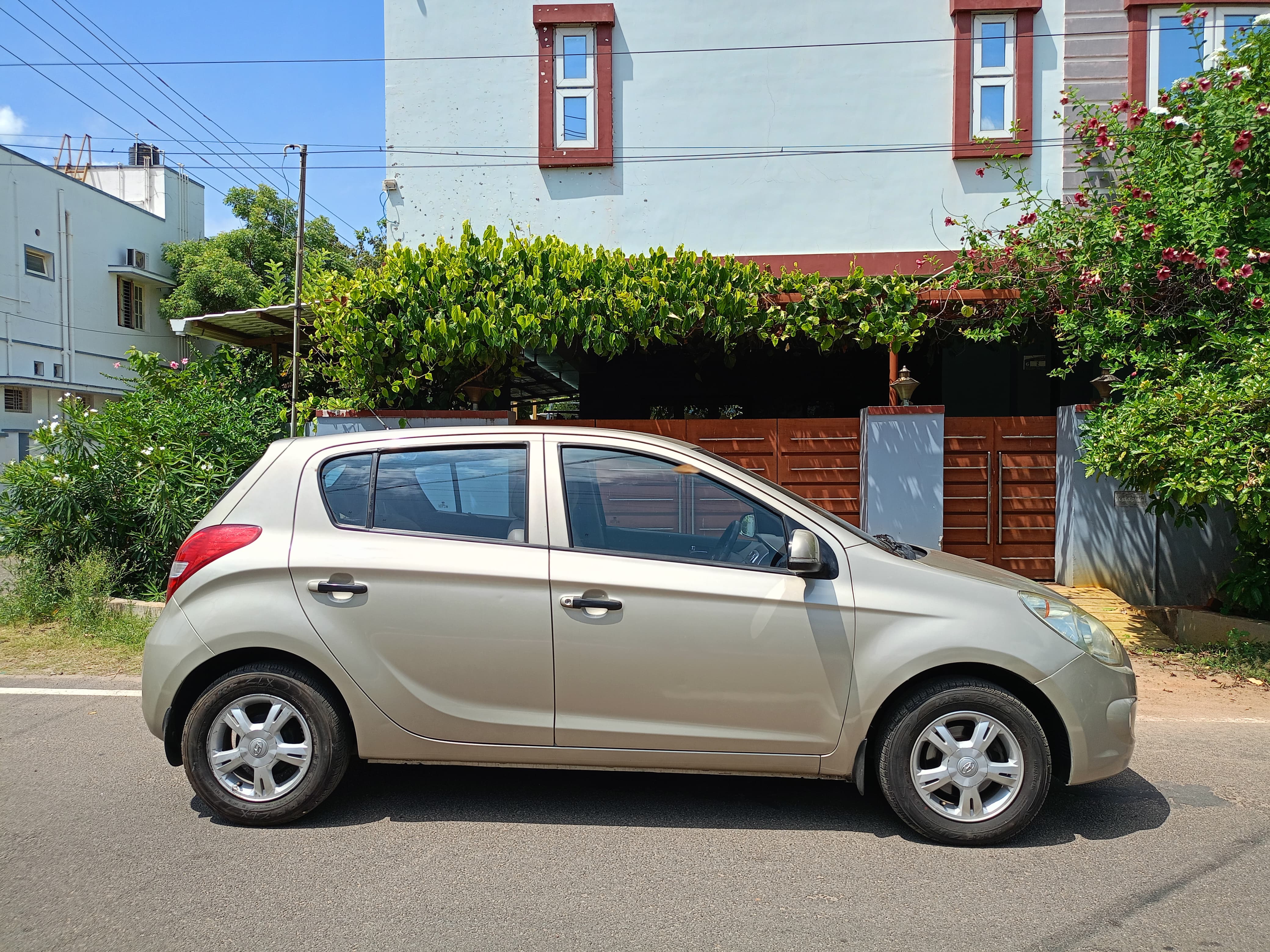 Hyundai i20 - Image 3