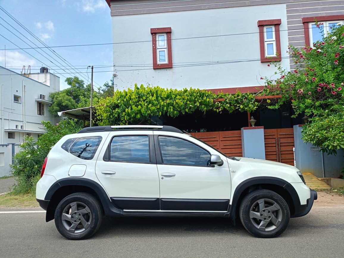 Renault Duster - Image 4
