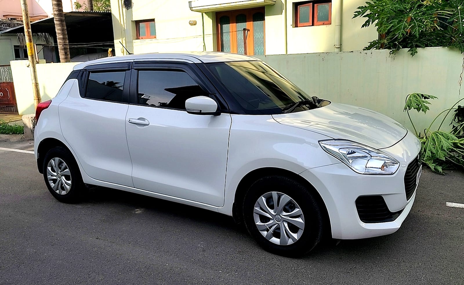 Maruti Suzuki Swift - Image 4