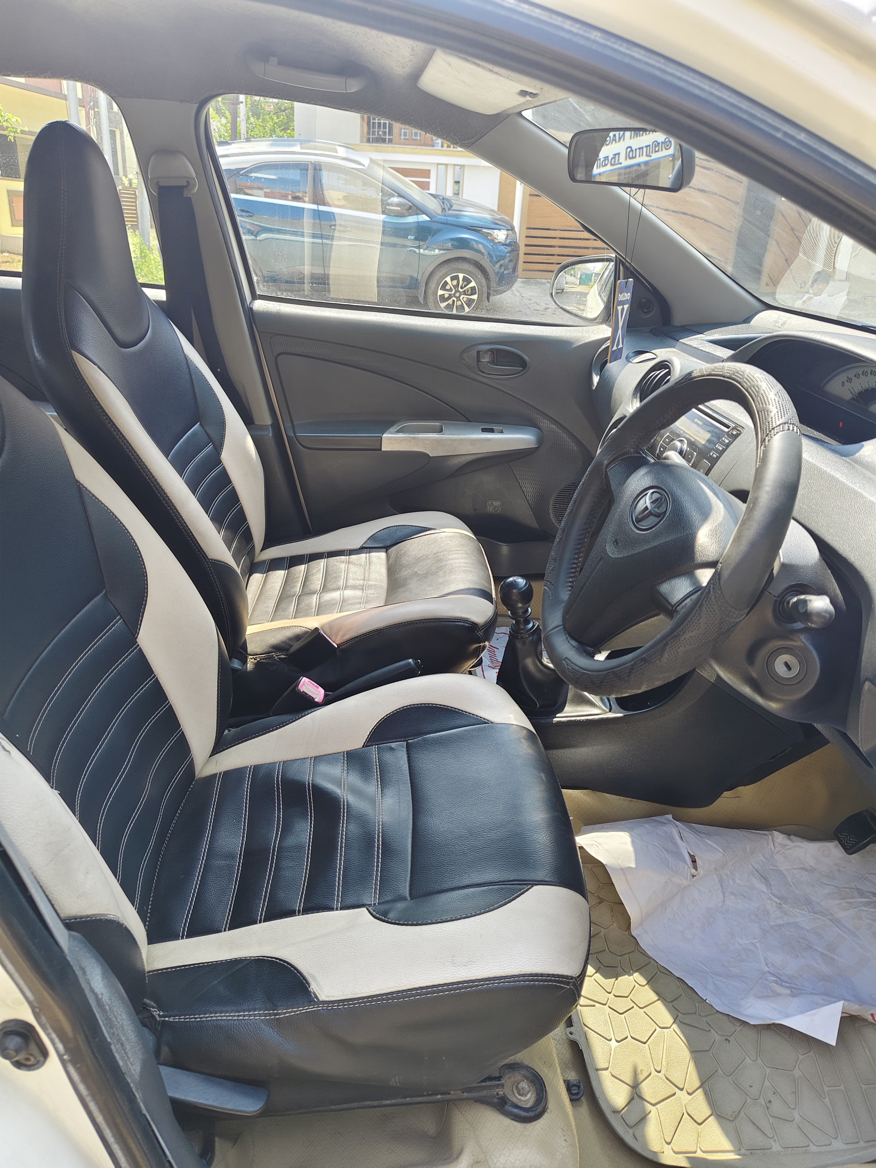 Toyota Etios - Image 7