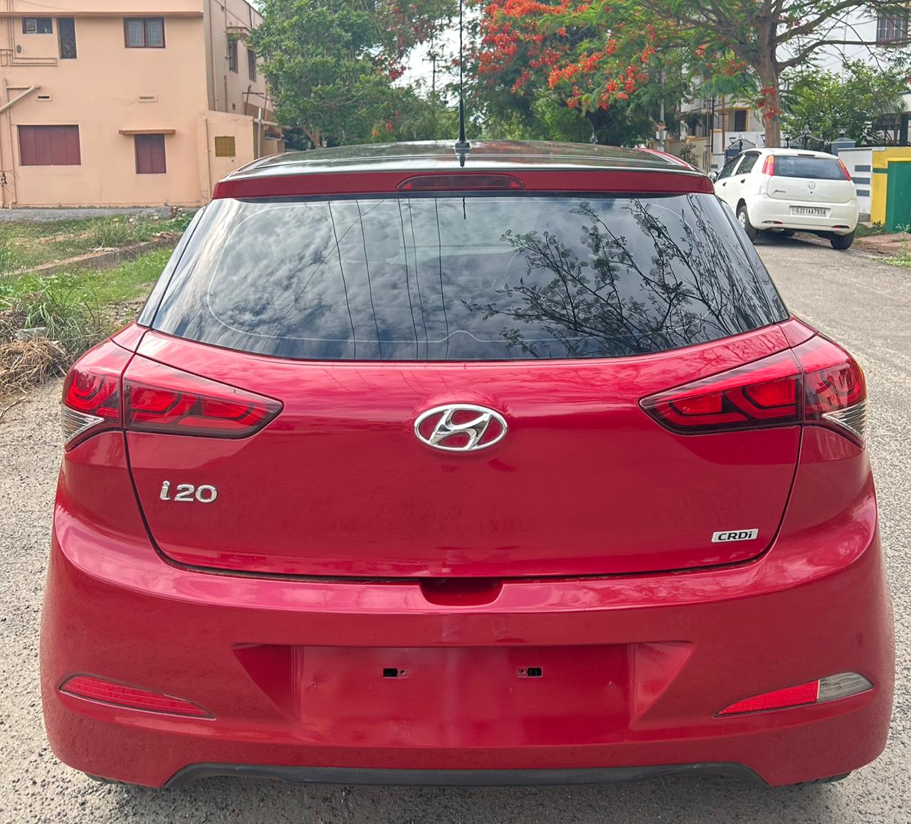 Hyundai i20 - Image 2