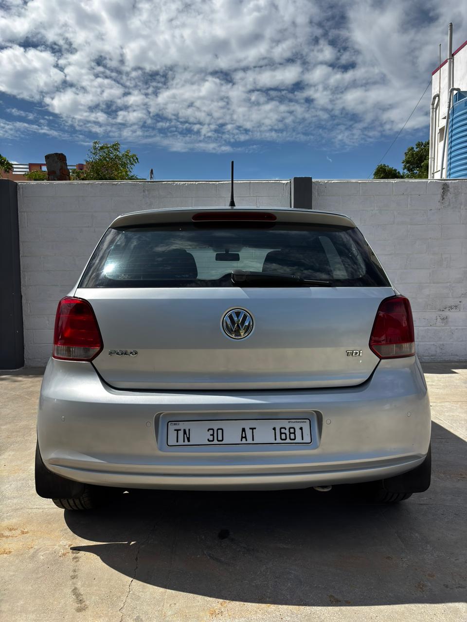 Volkswagen Polo - Image 2