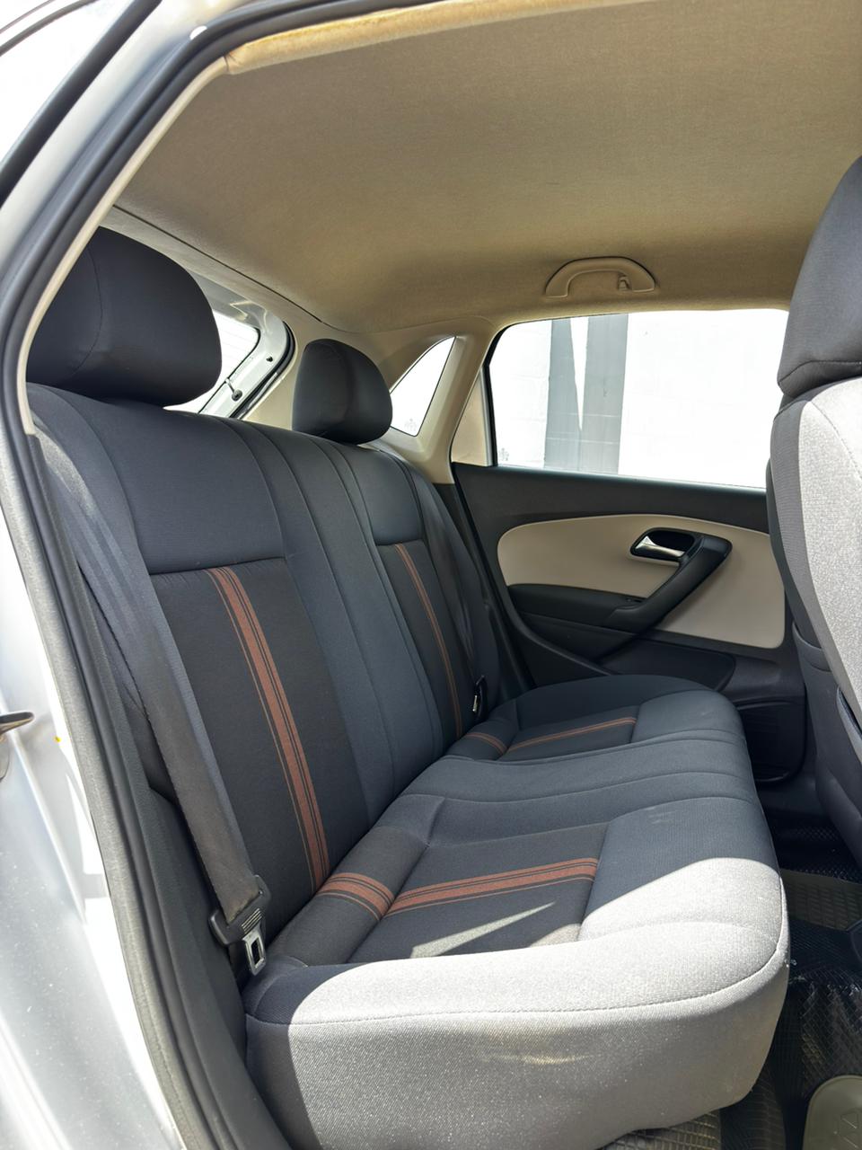 Volkswagen Polo - Image 5