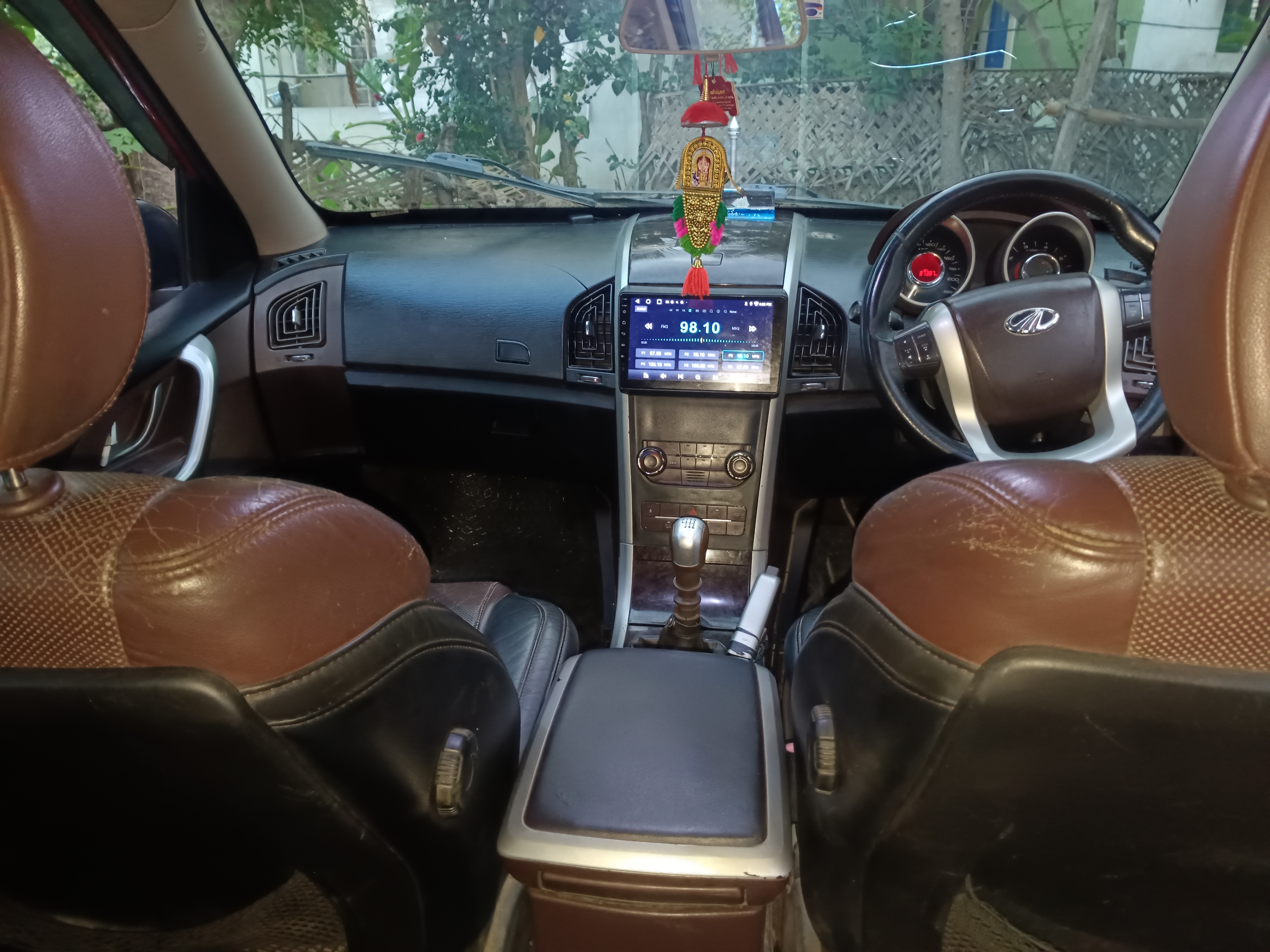 Mahindra XUV500