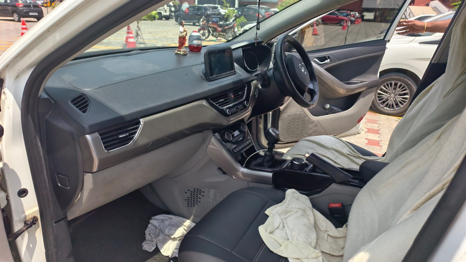 Tata Nexon - Image 9