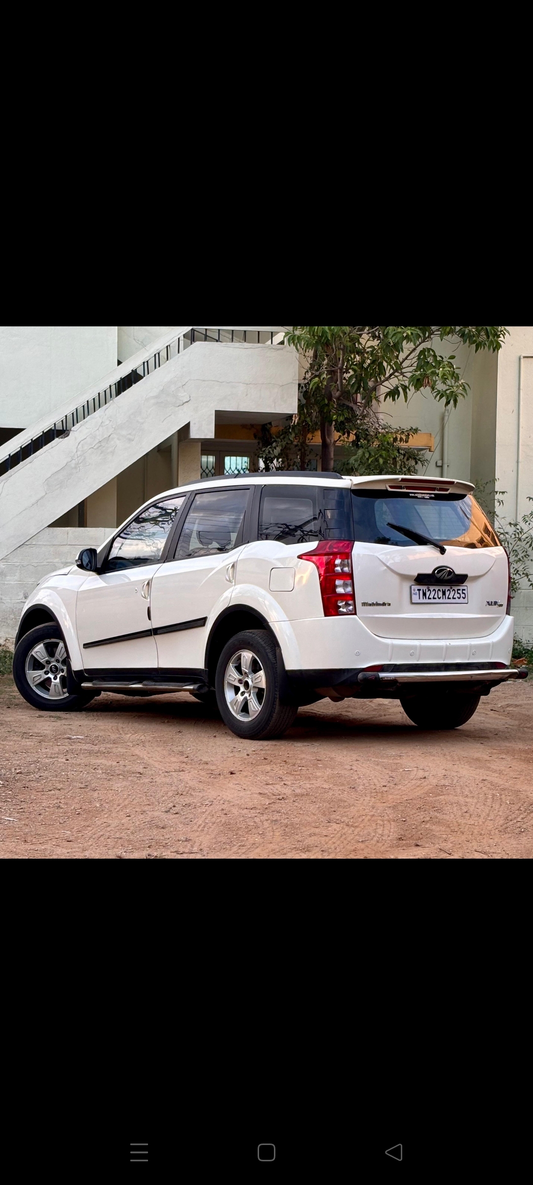 Mahindra XUV500 - Image 5