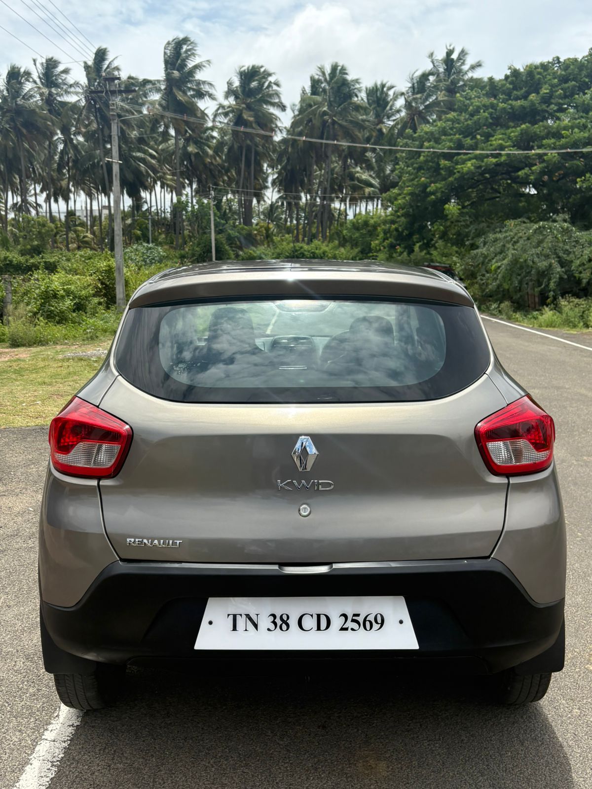 Renault Kwid - Image 2