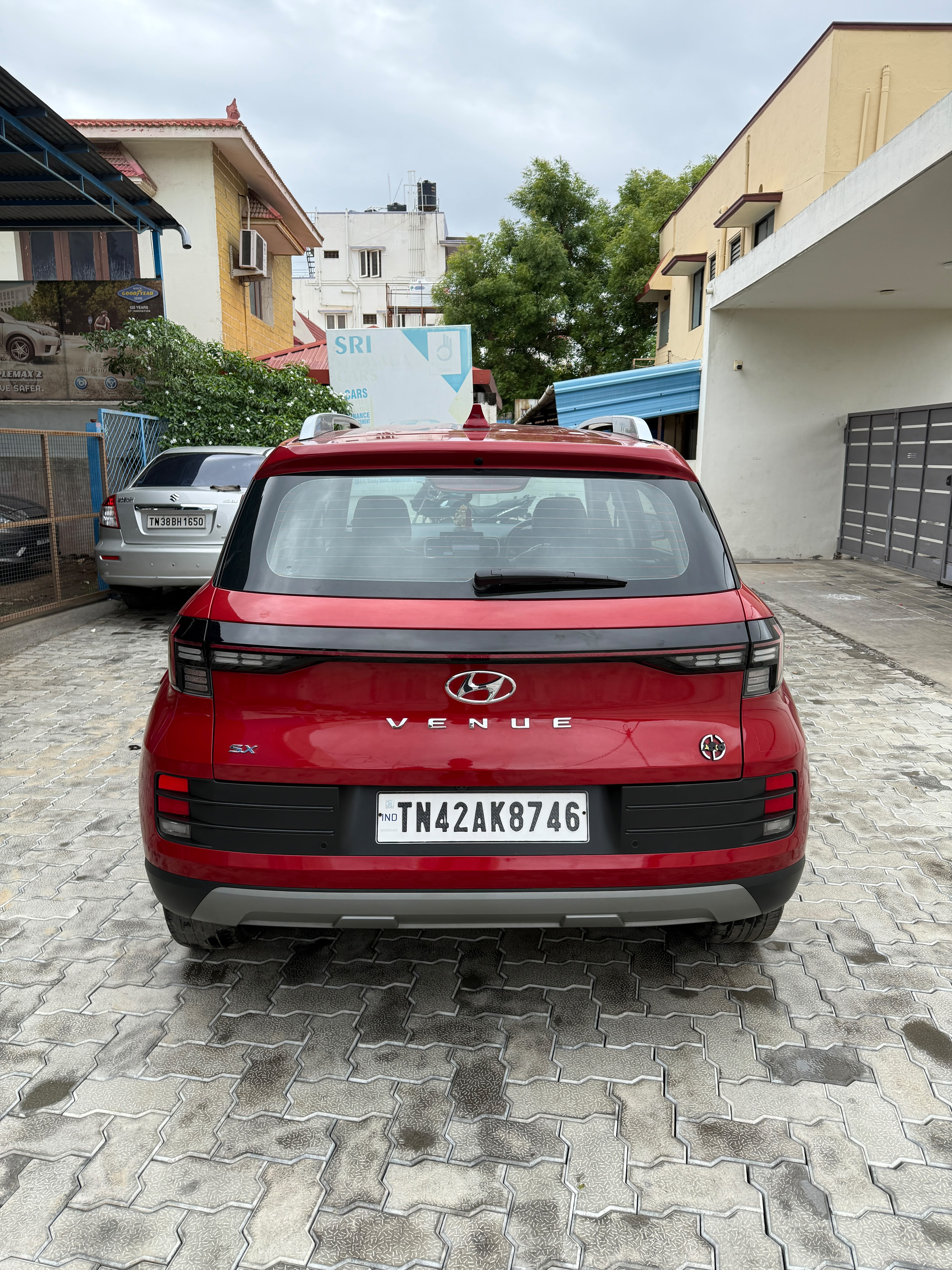 Hyundai Venue - Image 4