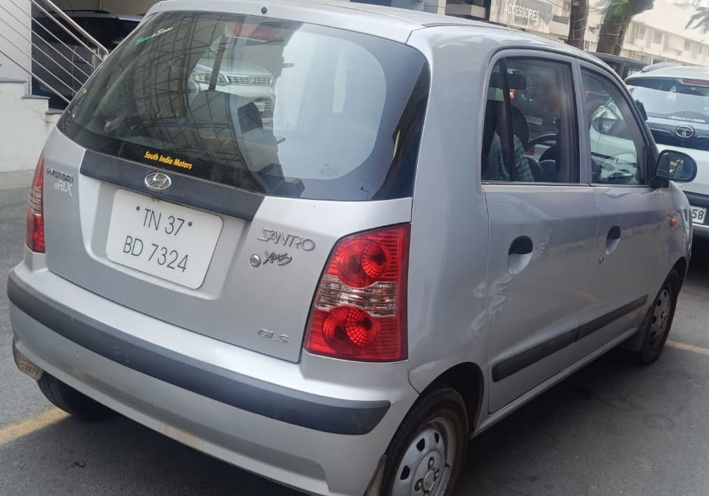 Hyundai Santro Xing - Image 4