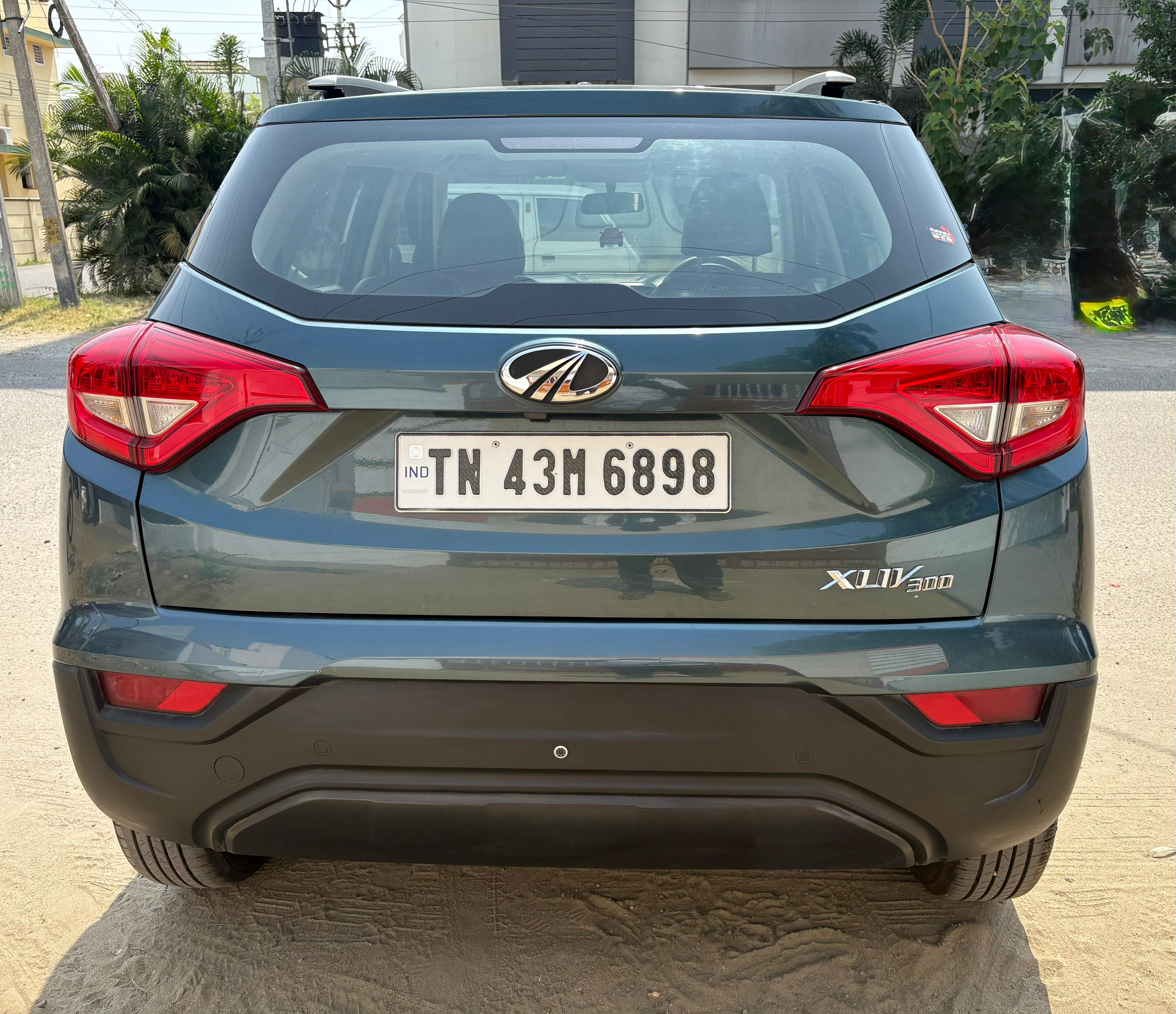 Mahindra XUV300 - Image 5