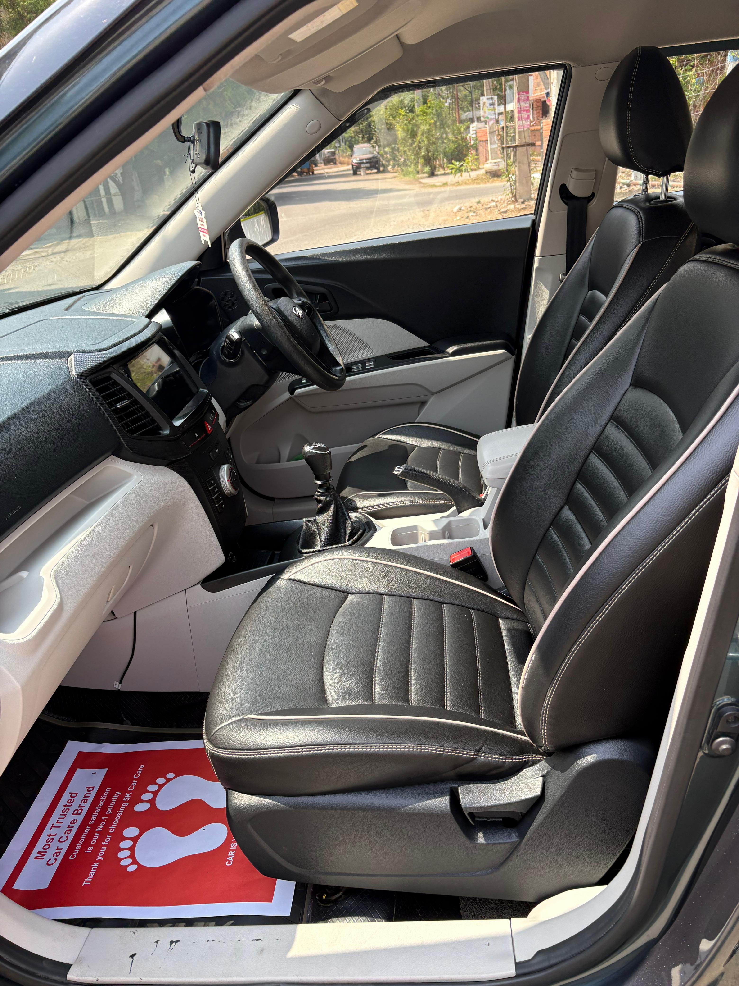 Mahindra XUV300 - Image 8