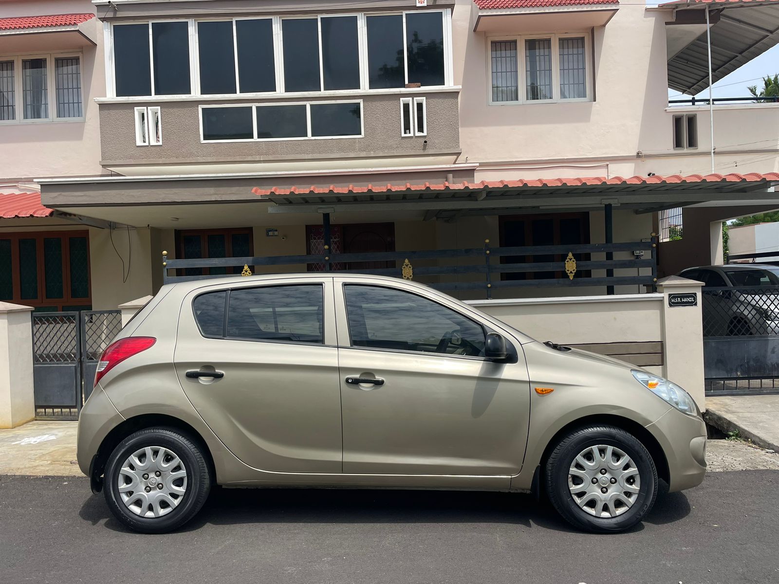 Hyundai i20 - Image 3