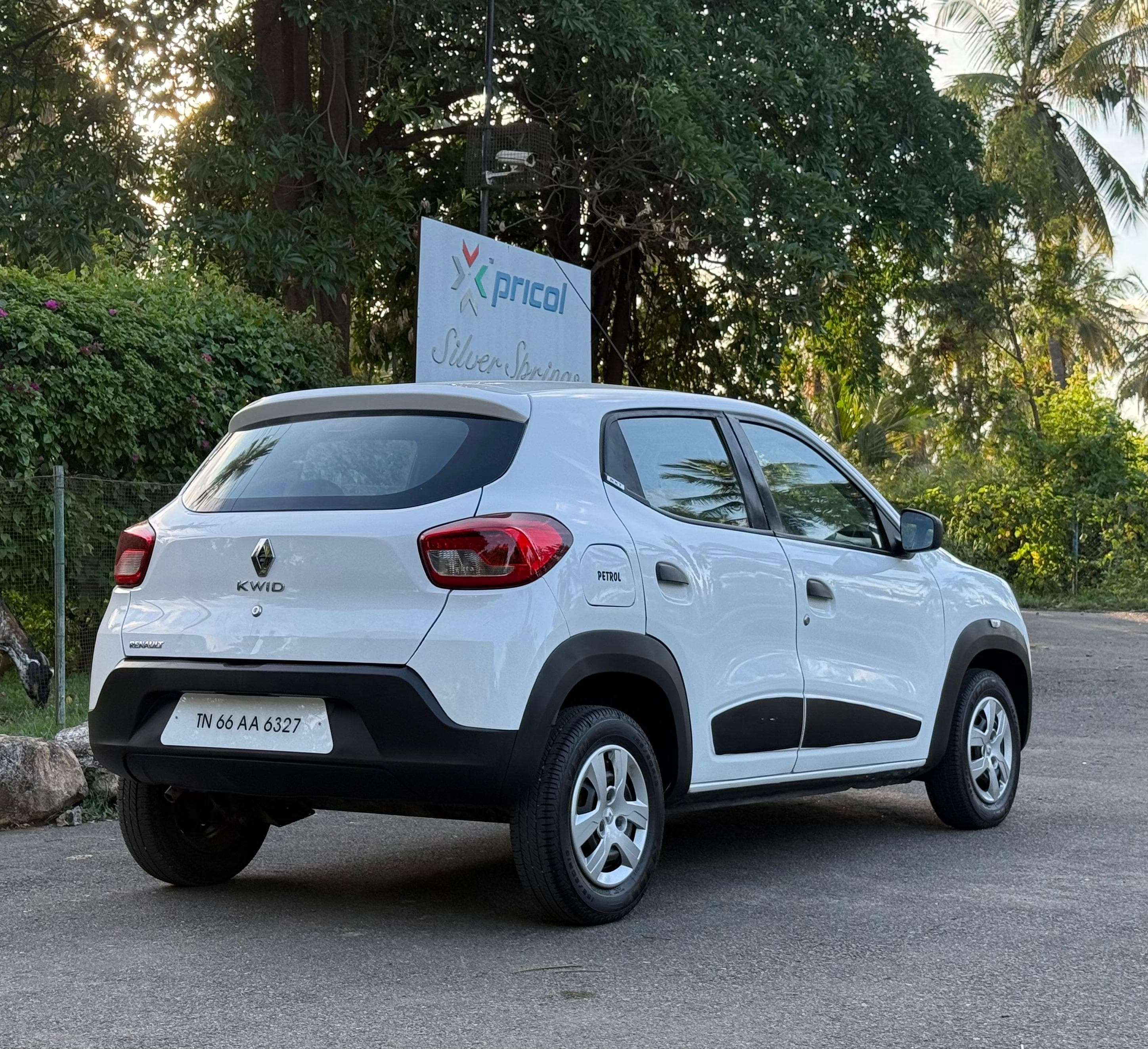 Renault Kwid - Image 2