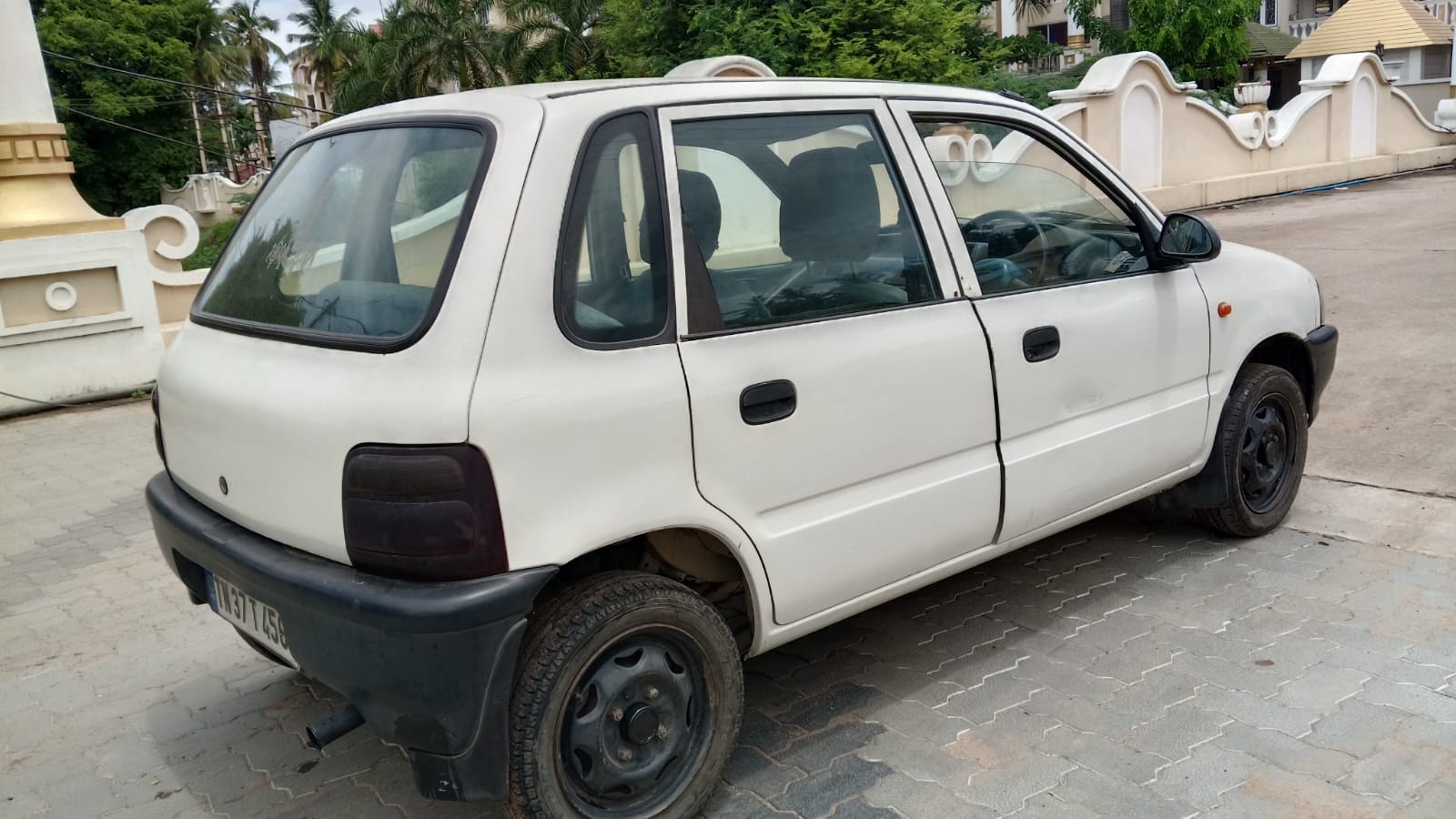 Maruti Suzuki Zen - Image 4