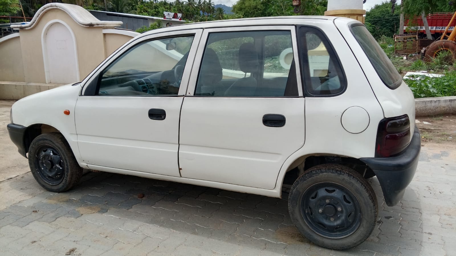 Maruti Suzuki Zen - Image 3