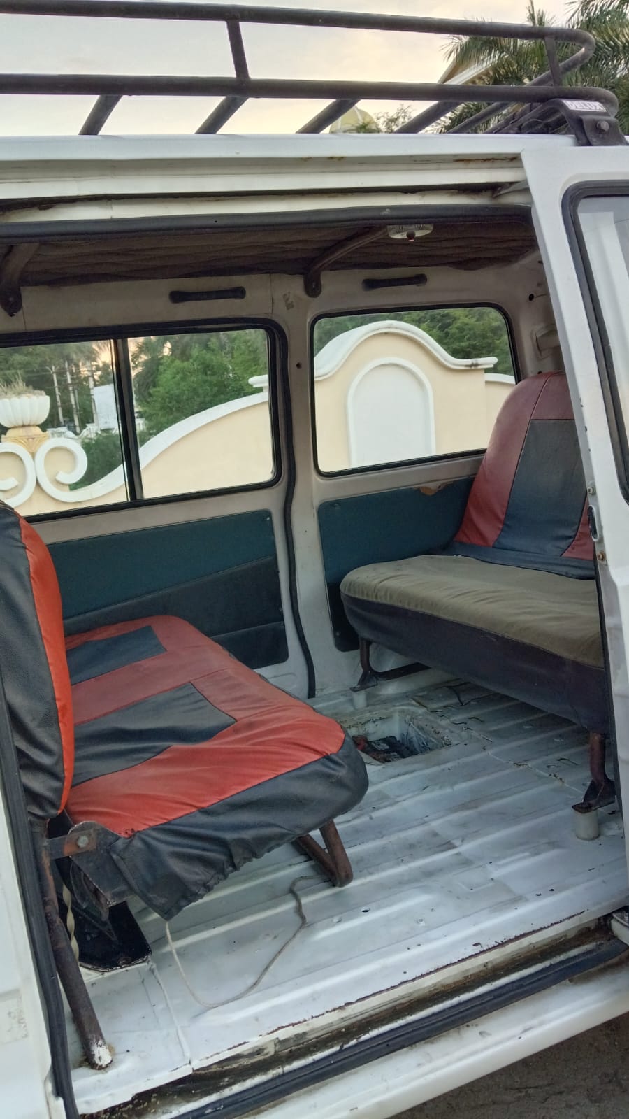 Maruti Suzuki Omni - Image 14